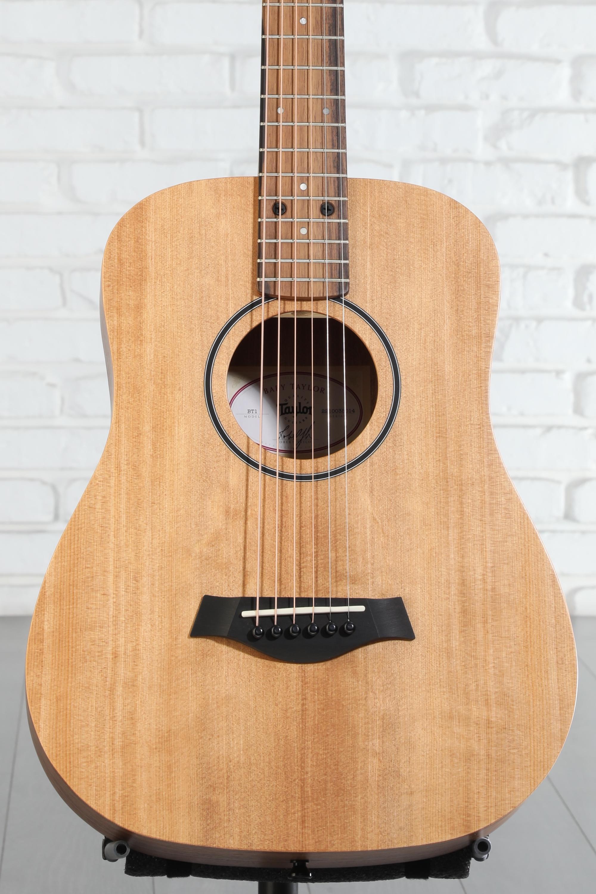 Taylor Baby Taylor BT1 Walnut Acoustic Guitar - Natural Sitka