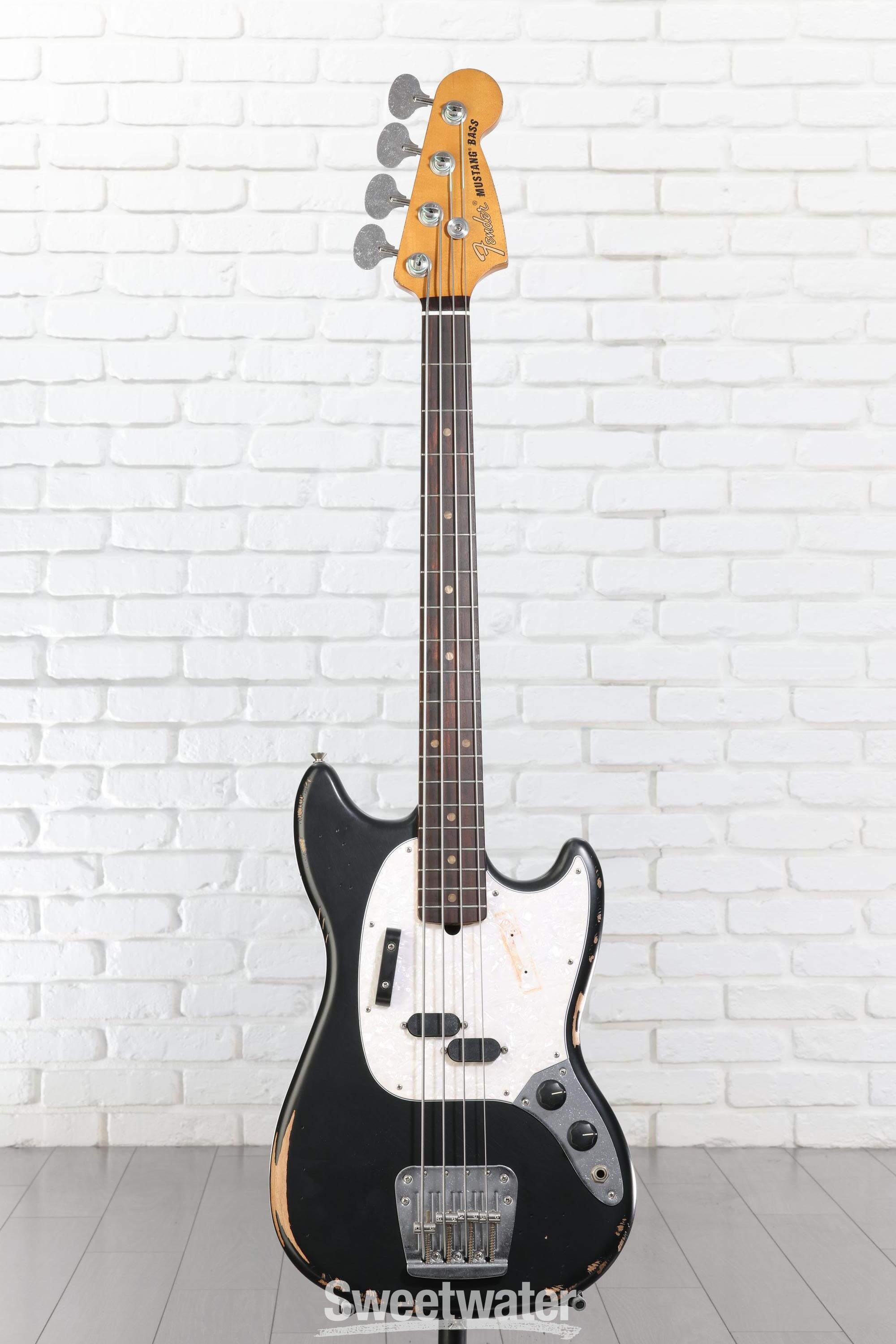 ベース Fender Road warm JMJ Mustang bass Black Fender JMJ Road Worn Mustang Bass - Black Reviews | Sweetwater