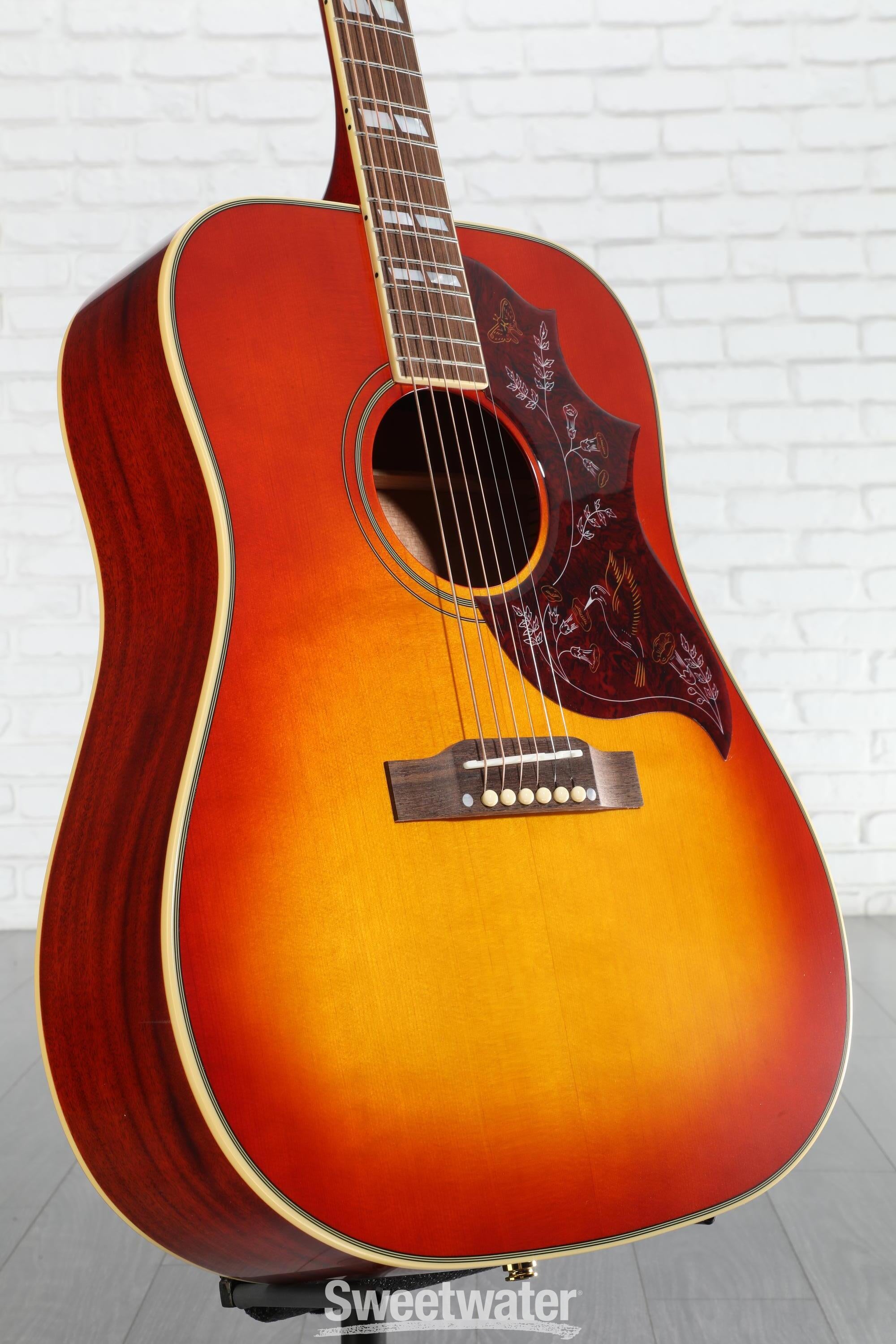 Epiphone Hummingbird Acoustic Guitar - Aged Cherry Sunburst Gloss
