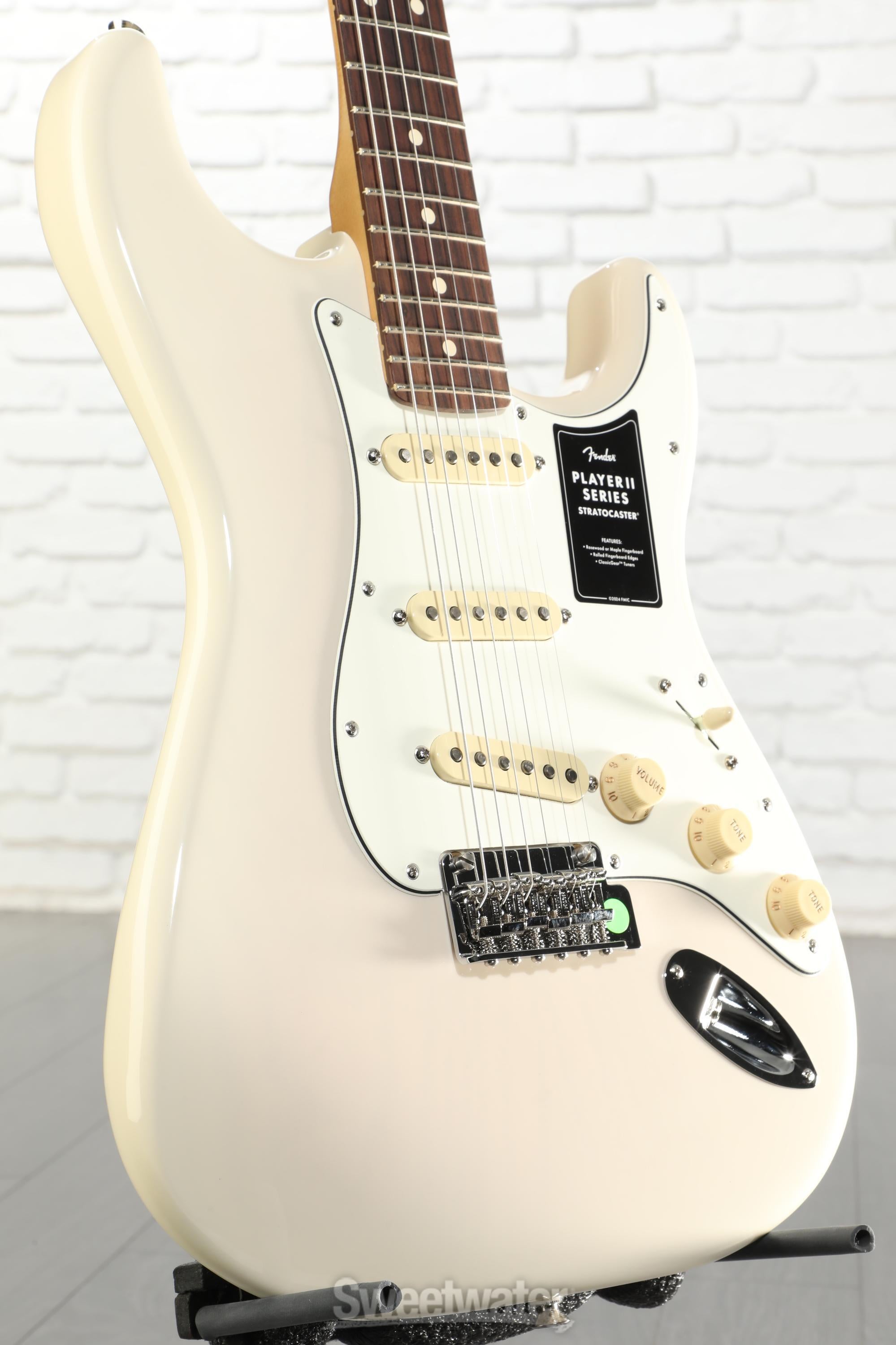 Fender Player II Stratocaster Electric Guitar - White Blonde