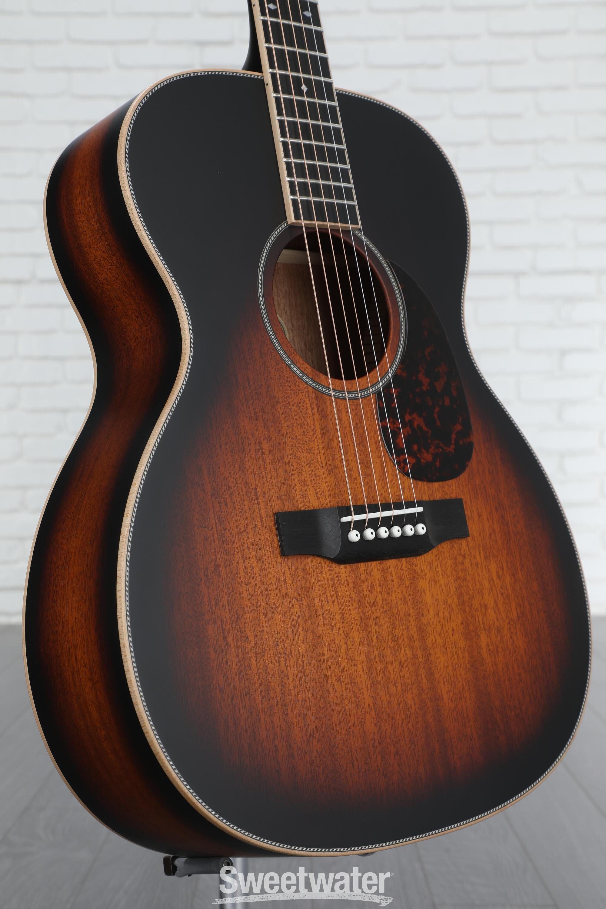 Larrivee OM-40-MH Legacy Series Acoustic Guitar - Full