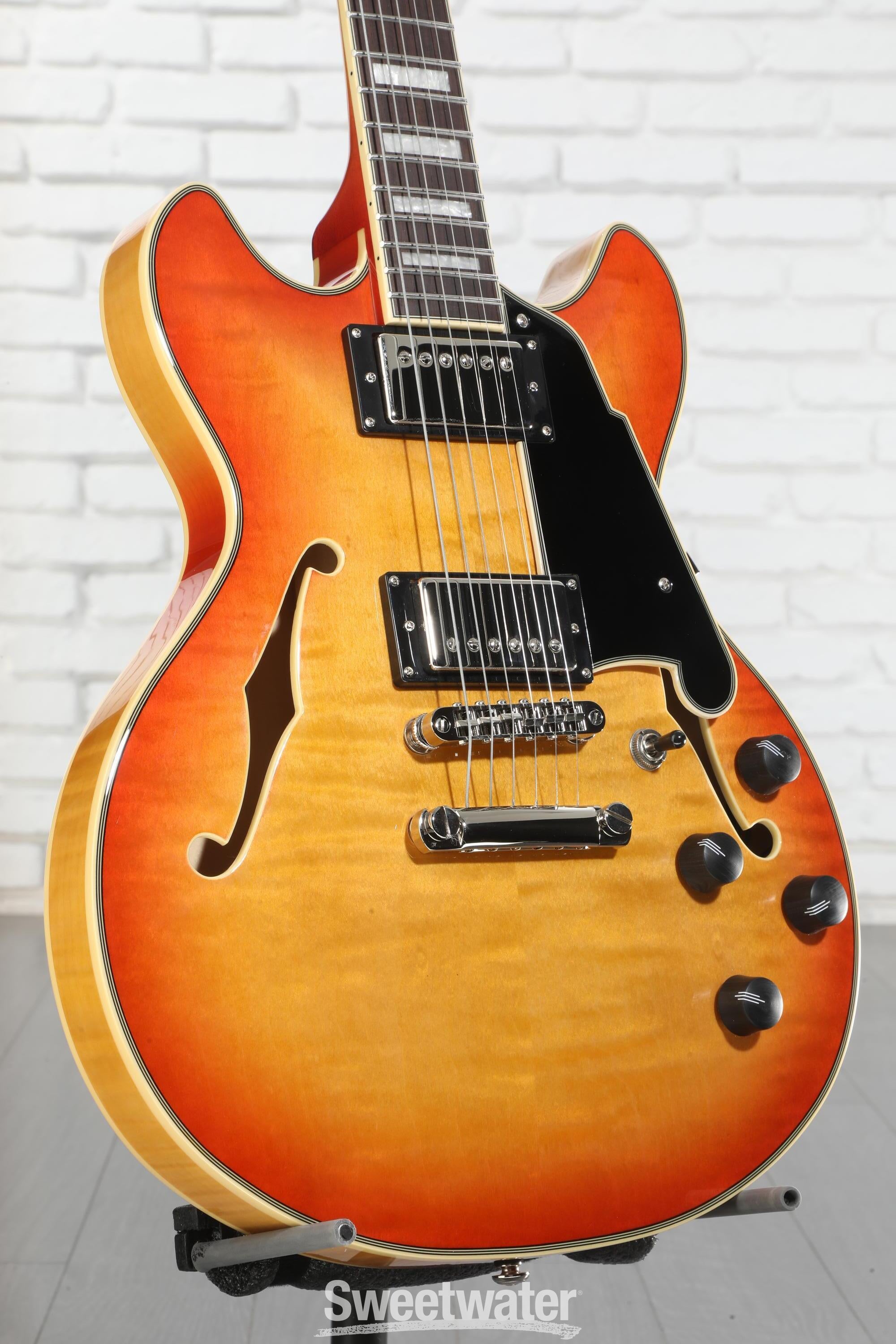 【セール】D'Angelico Premier Mini DC Amazon.com: D'Angelico Premier Mini DC Electric Guitar - Brown