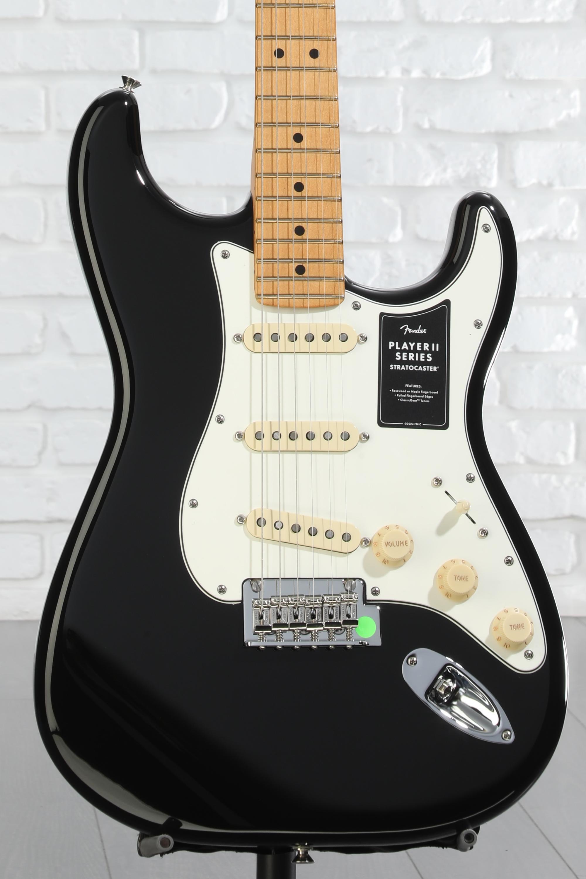 Fender Player Stratocaster Maple Fingerboard Limited-Edition