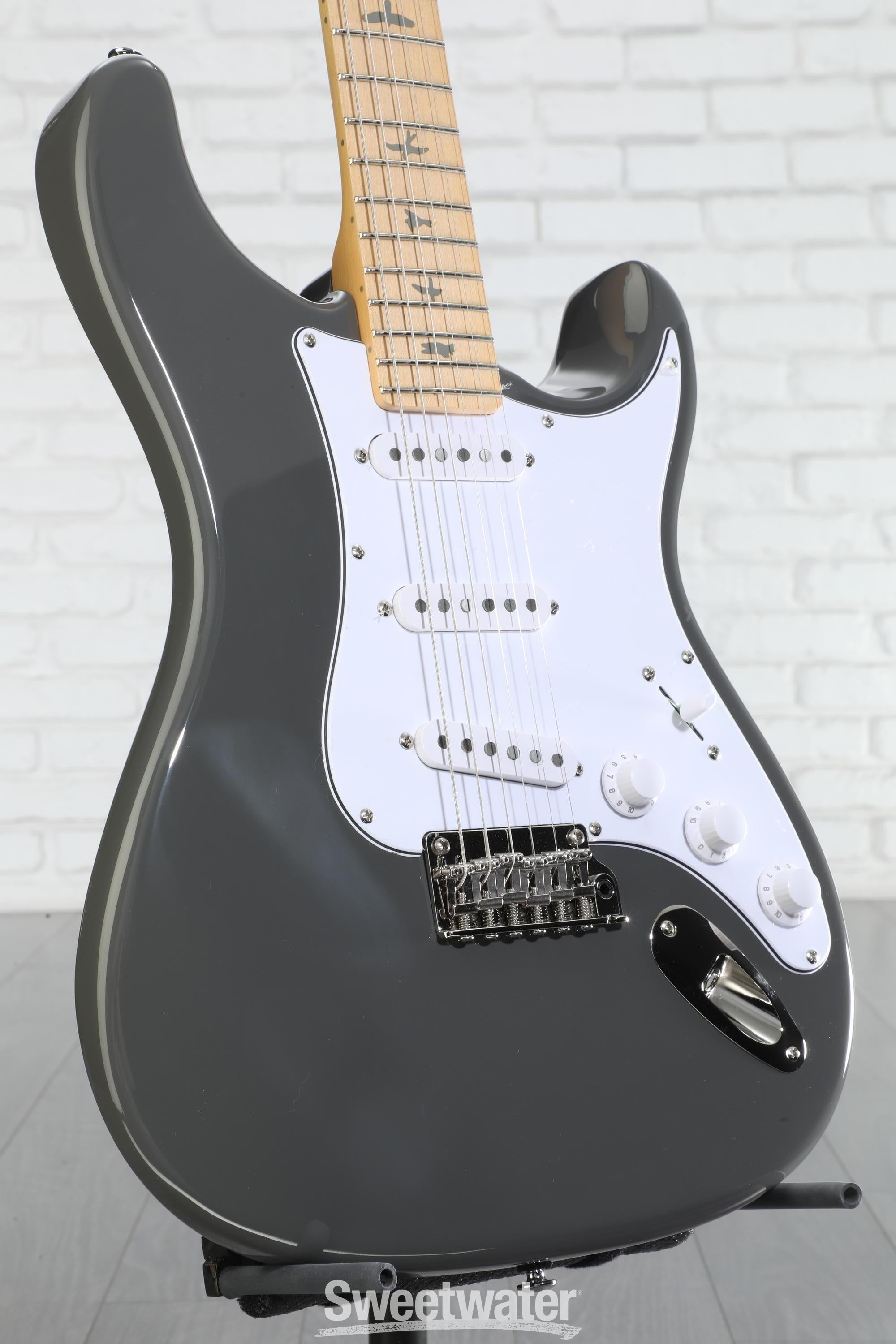 値下げ！　美品 フェンダーハードケース付 PRS SE Silver Sky 730d22d0440c7c76cf5936fe0e9041