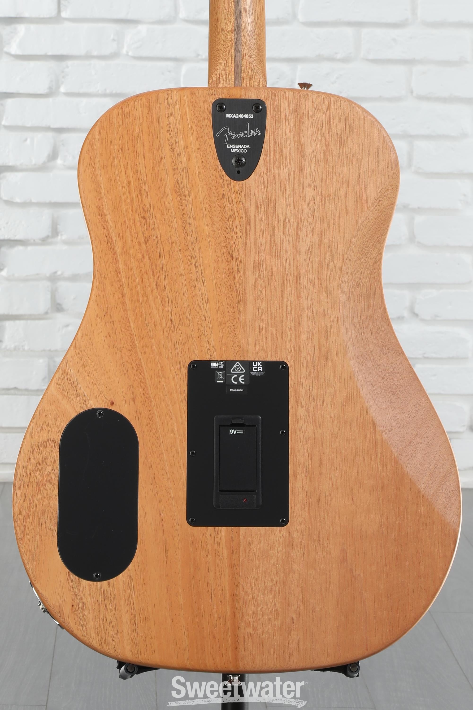 【美品】Fender Highwayシリーズ　Dreadnought Nat Fender Highway Series Dreadnought Acoustic Electric