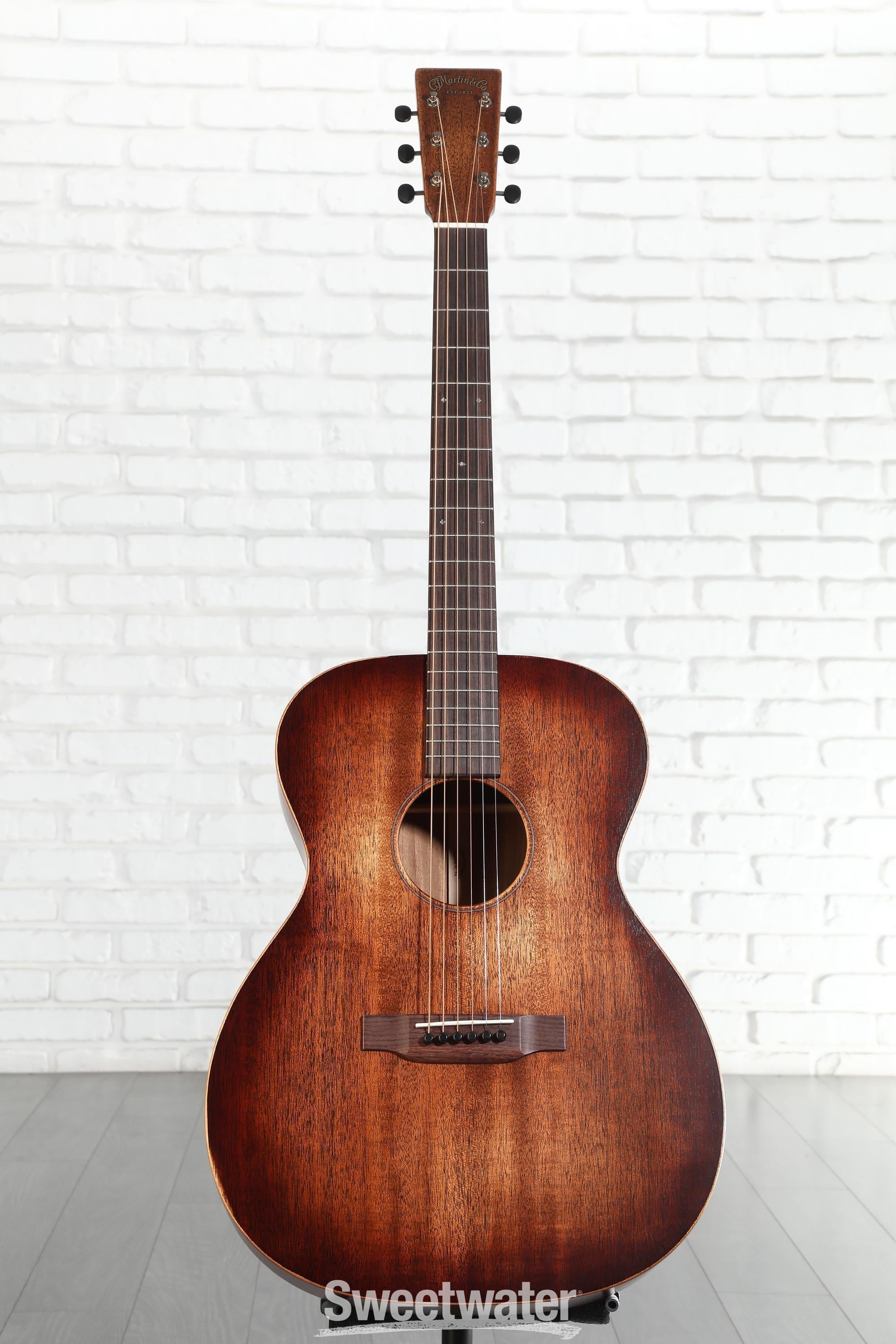 Martin 000-15M StreetMaster Acoustic Guitar - Distressed Burst