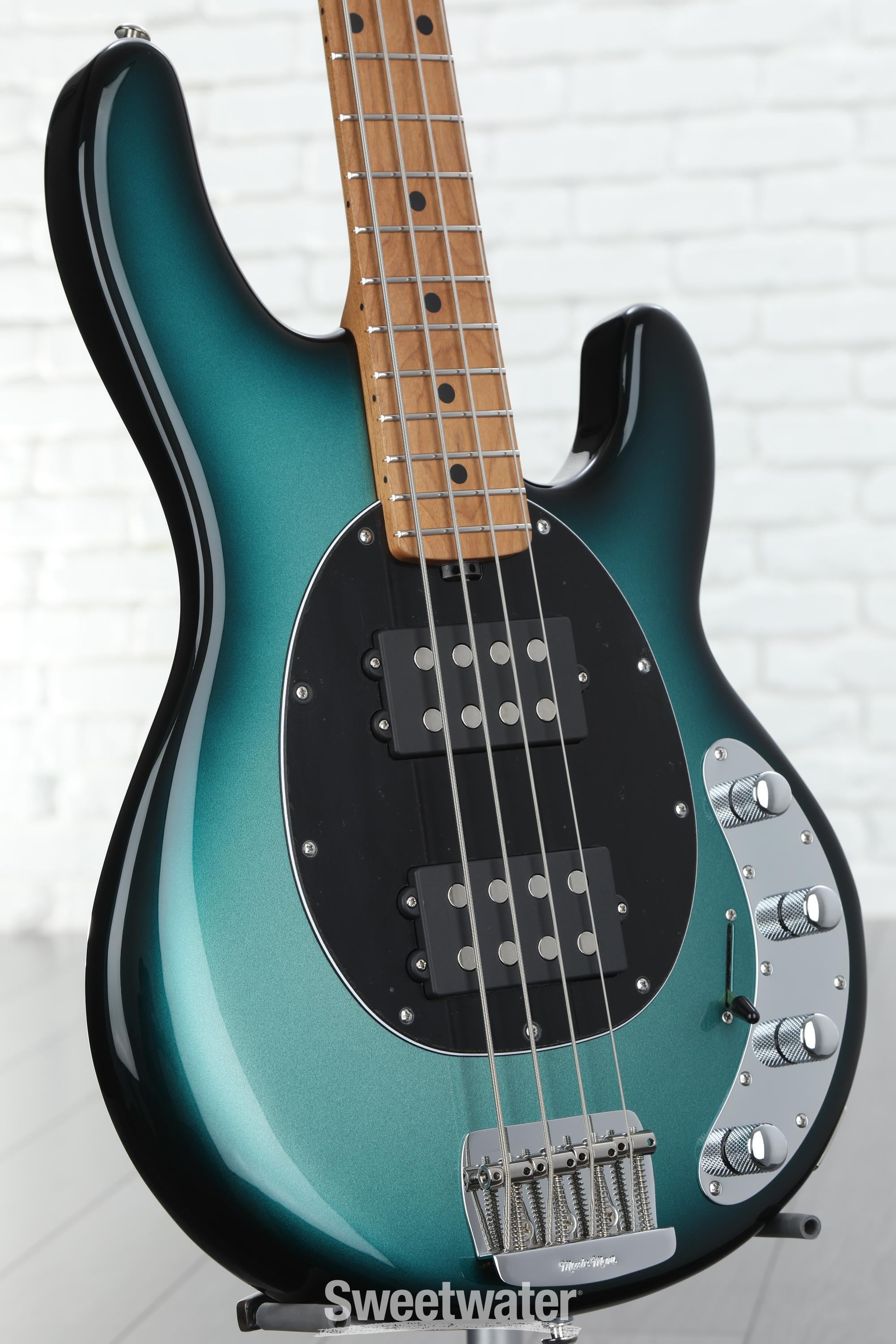 ベース eanie ball Music Man Stingray Special Ernie Ball Music Man Stingray Special Frost Green Pearl w/case