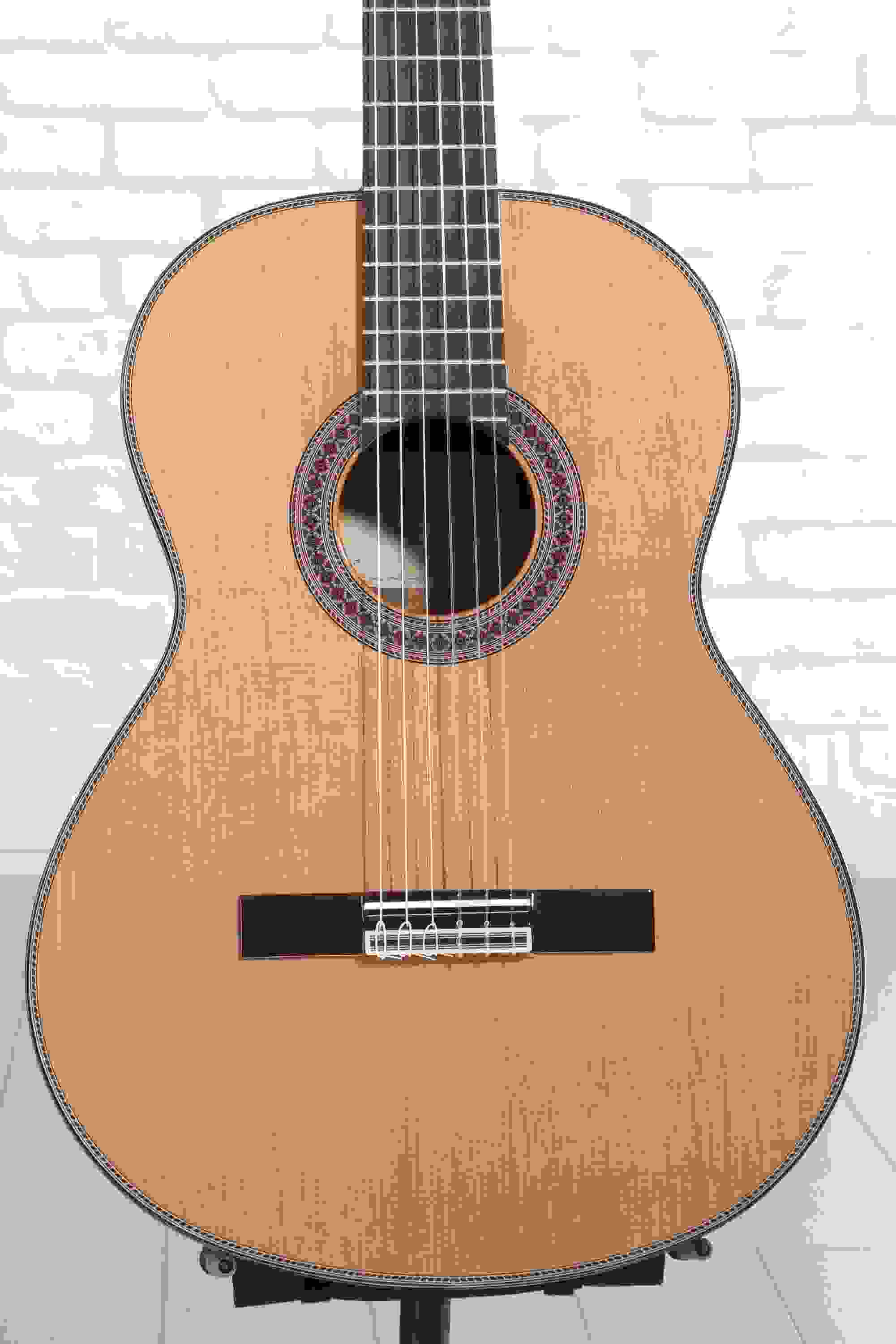 Alhambra 7 P Classic Conservatory Acoustic Guitar - Natural