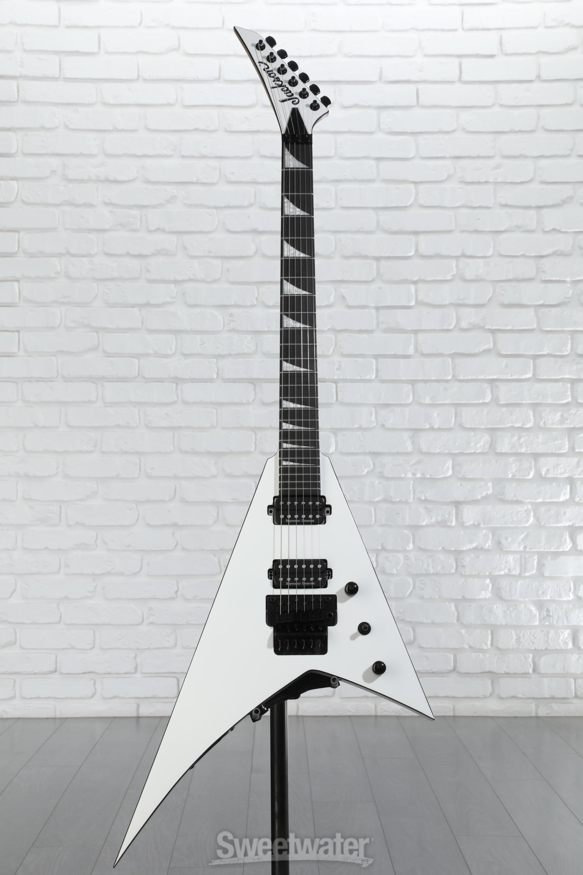 Jackson RR24 Snow white