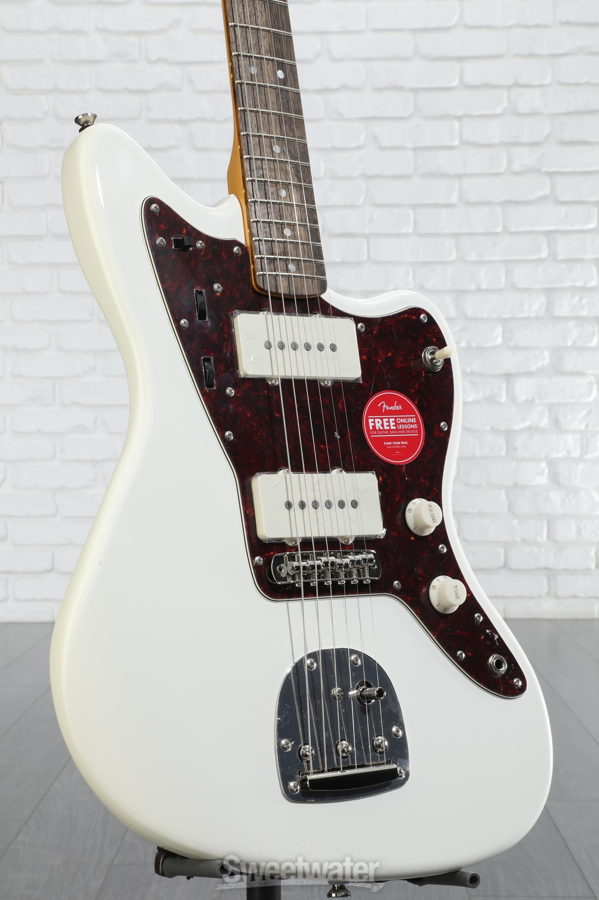 Squier Classic Vibe '60s Stratocaster 3-Color Sunburst w