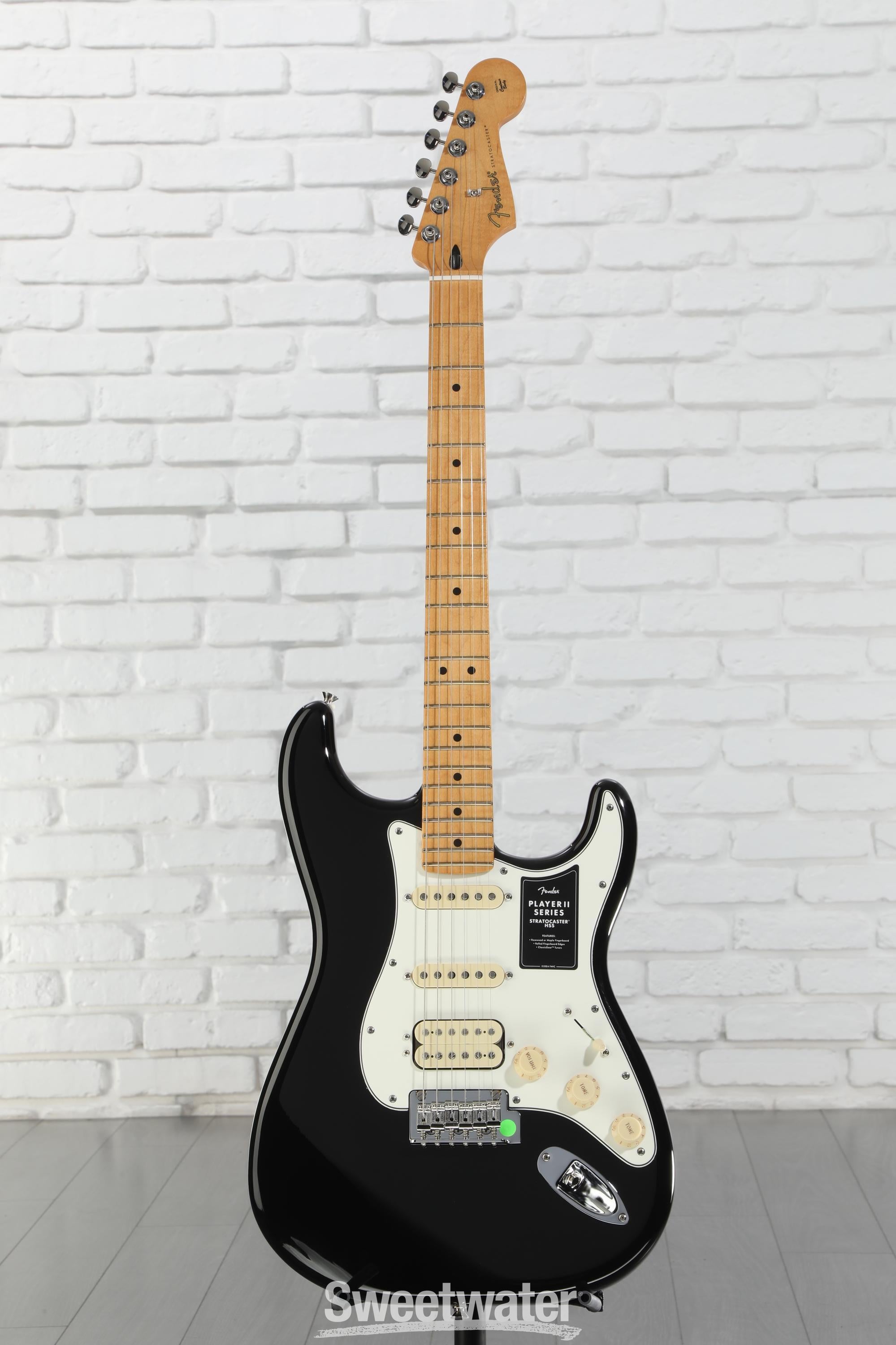 Fender PlayerII ストラトキャスター　HSS Fender Player II Stratocaster HSS Electric Guitar - Black