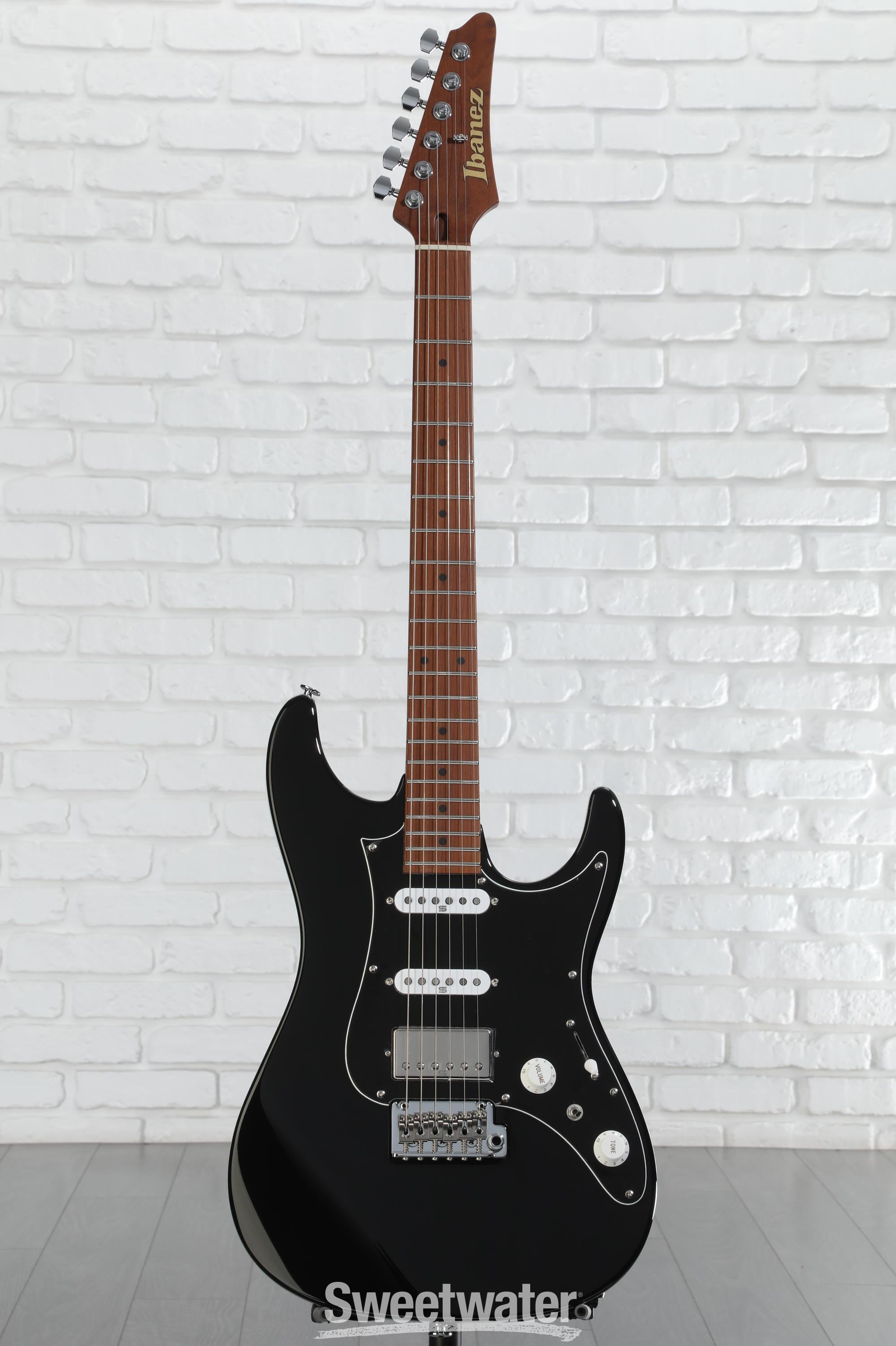 ギター Ibanez Prestige AZ2204B Ibanez Prestige AZ2204B Electric Guitar - Black | Sweetwater