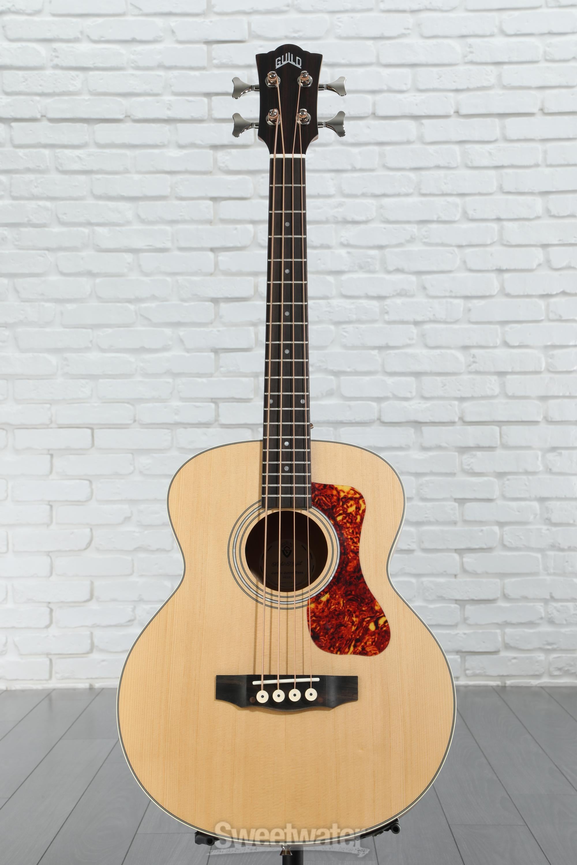 Guild Jumbo Junior Flamed Maple Acoustic-electric Bass