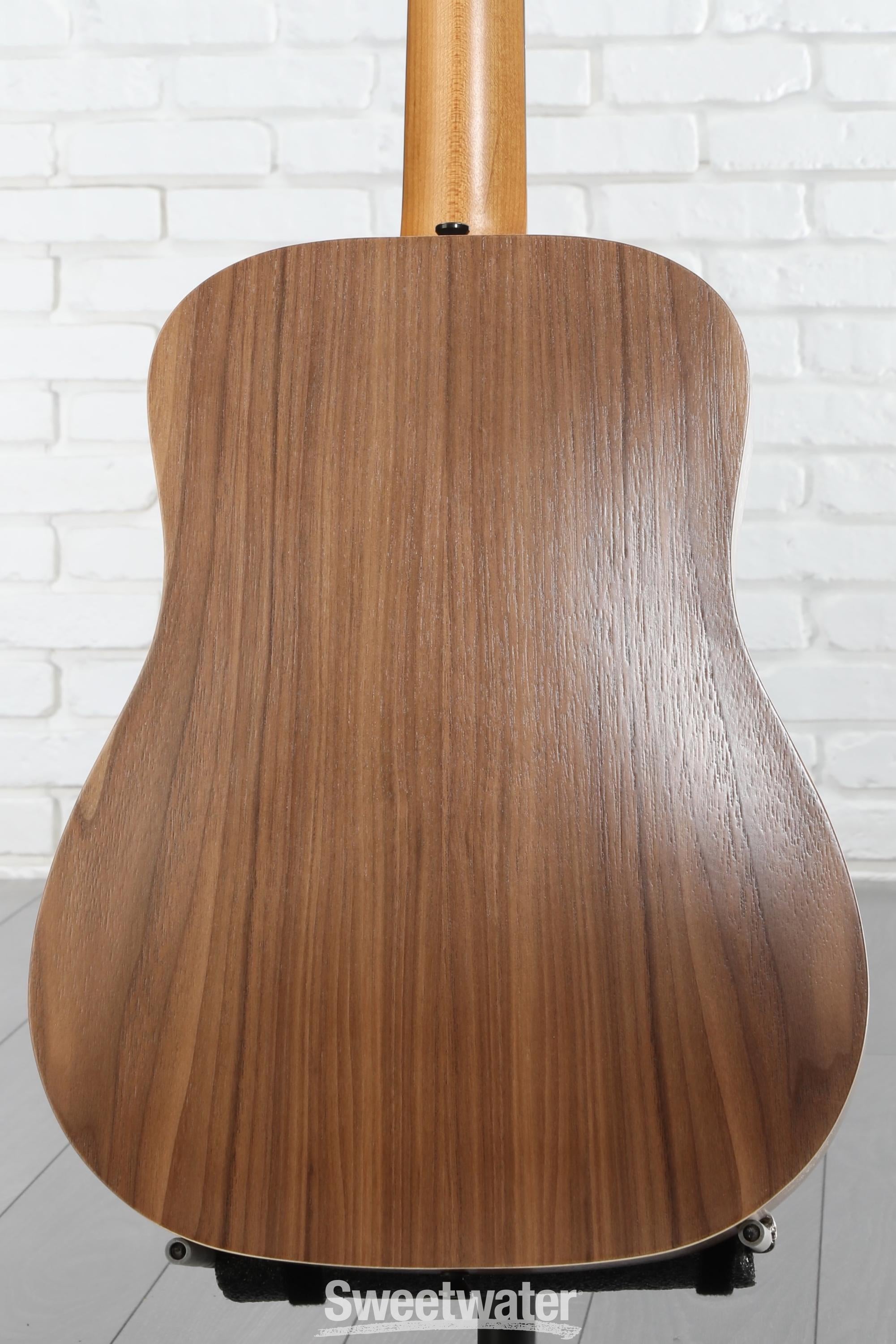 Taylor Baby Taylor BT1 Walnut Acoustic Guitar - Natural Sitka