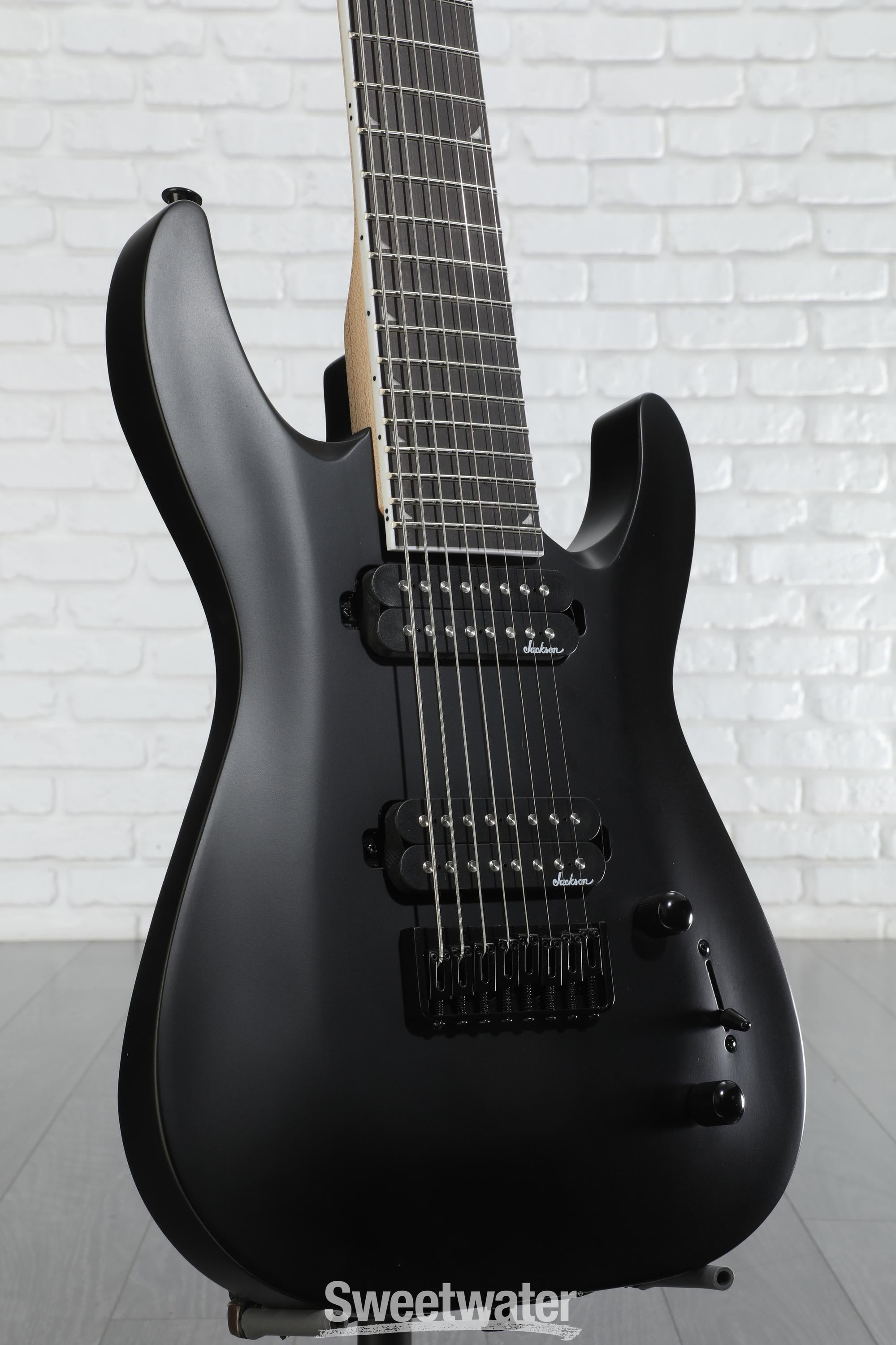 Jackson Dinky Arch Top JS32-8 DKA HT - Satin Black | Sweetwater