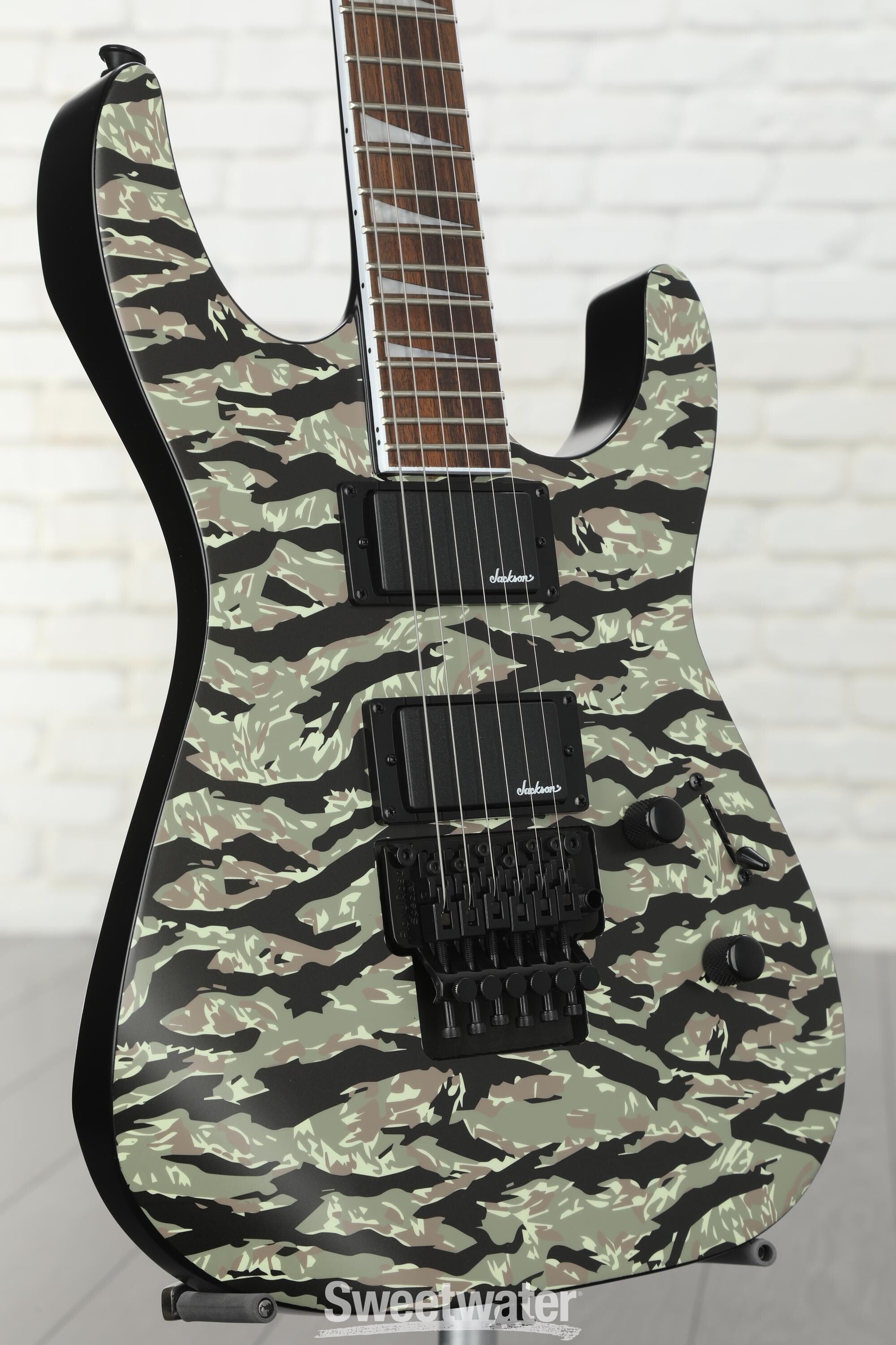 Jackson X Series Soloist SLX DX Electric Guitar - Tiger Jungle Camo