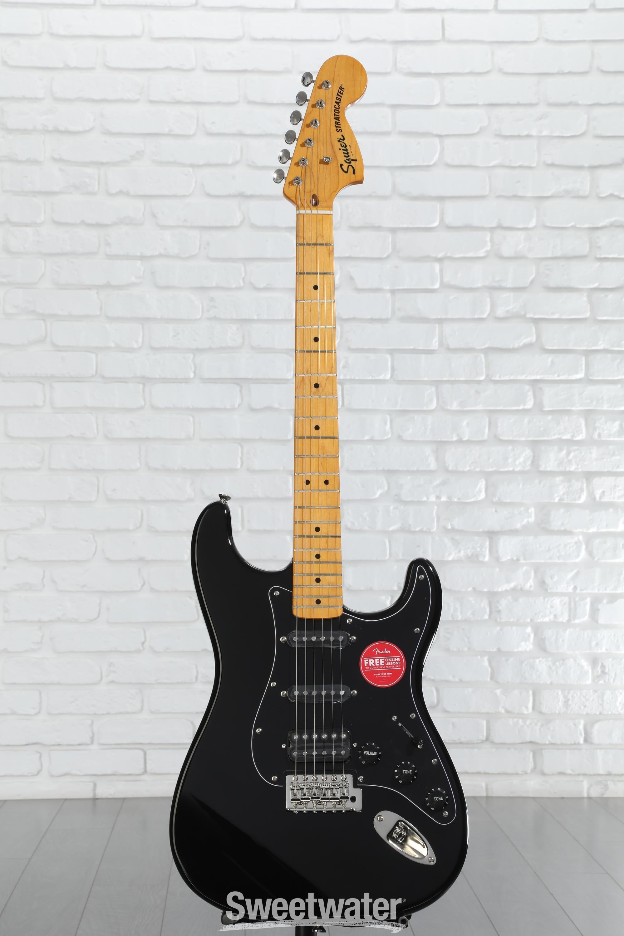 ギター SQUIER Classic Vibe 70s Stratocaster HSS Squier Classic Vibe '70s Stratocaster HSS (MN) - black Str
