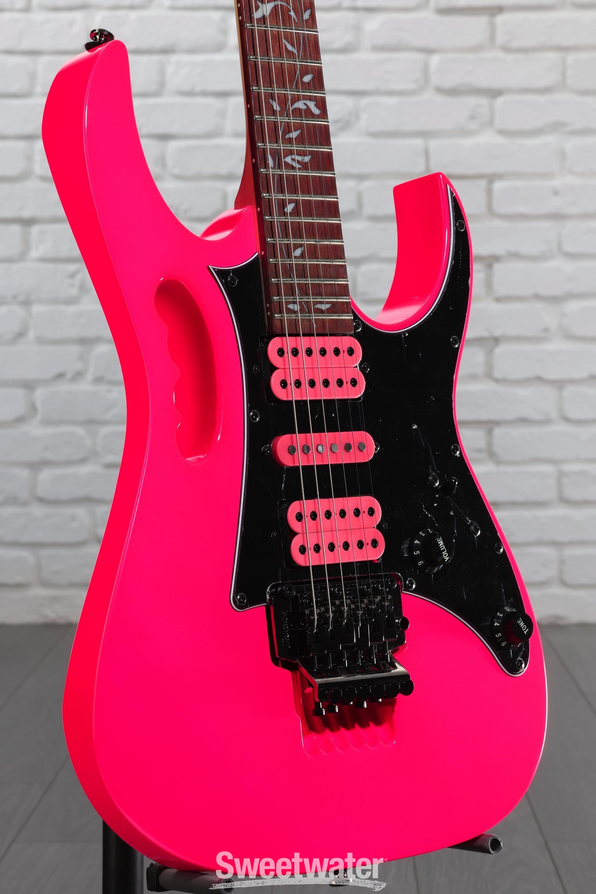 Ibanez Steve Vai Signature JEMJRSP - Pink Reviews | Sweetwater