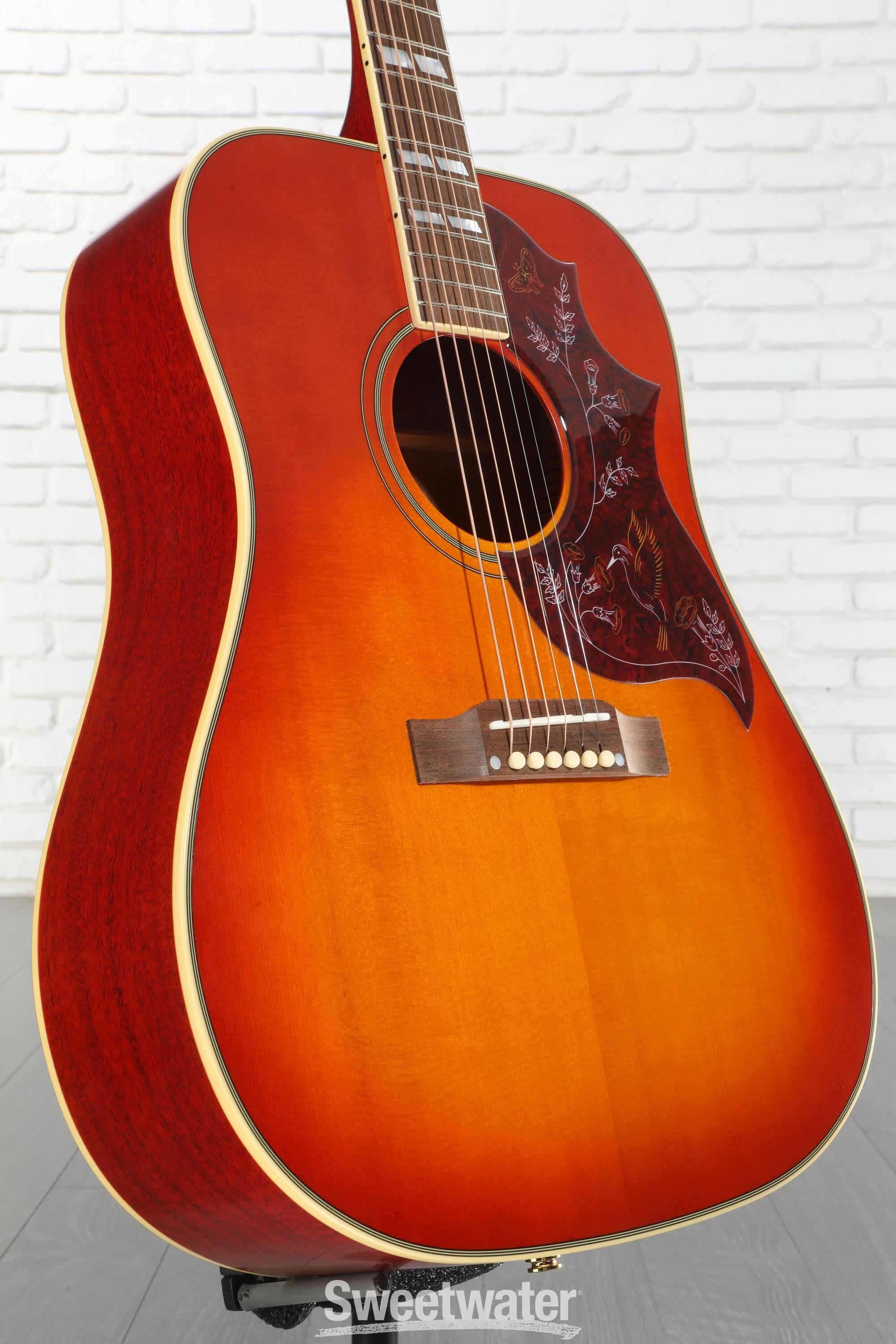 Epiphone Hummingbird Acoustic Guitar - Aged Cherry Sunburst Gloss