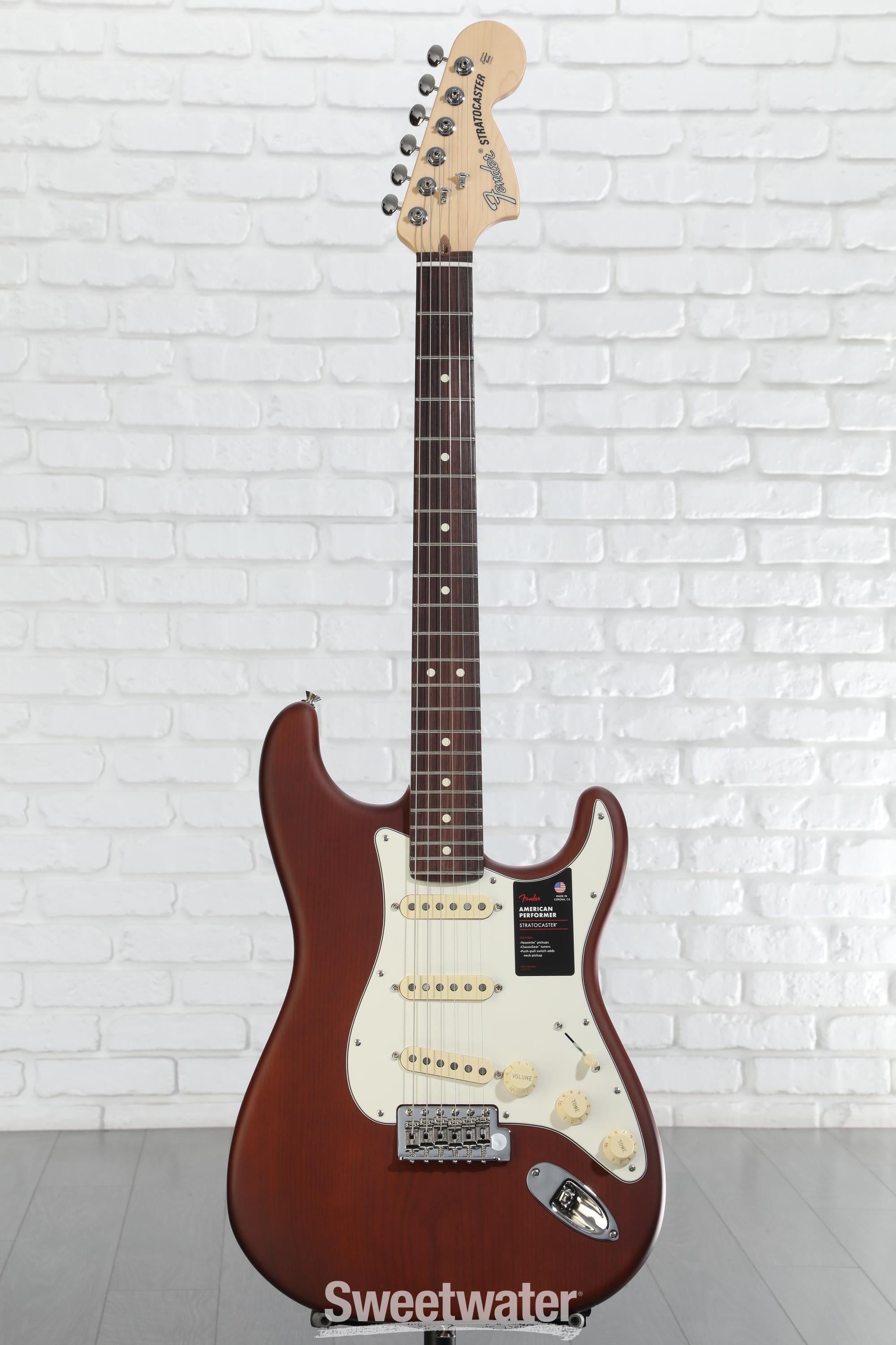 Fender Limited-edition American Performer Timber