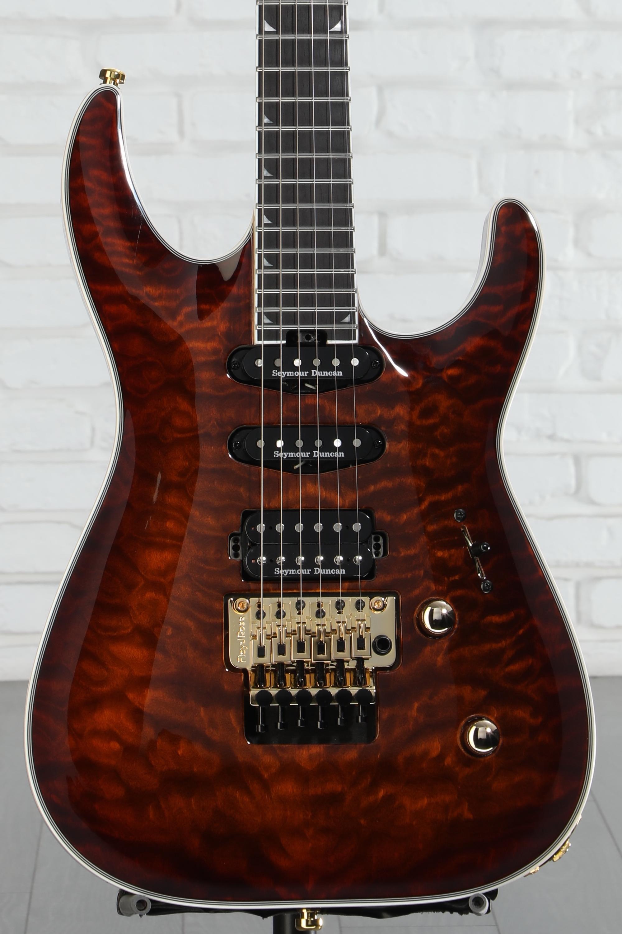 ギター Jackson ProSoloist SLA3Q Amber Tiger Eye Jackson Pro Plus Series Soloist SLA3Q Electric Guitar Amber