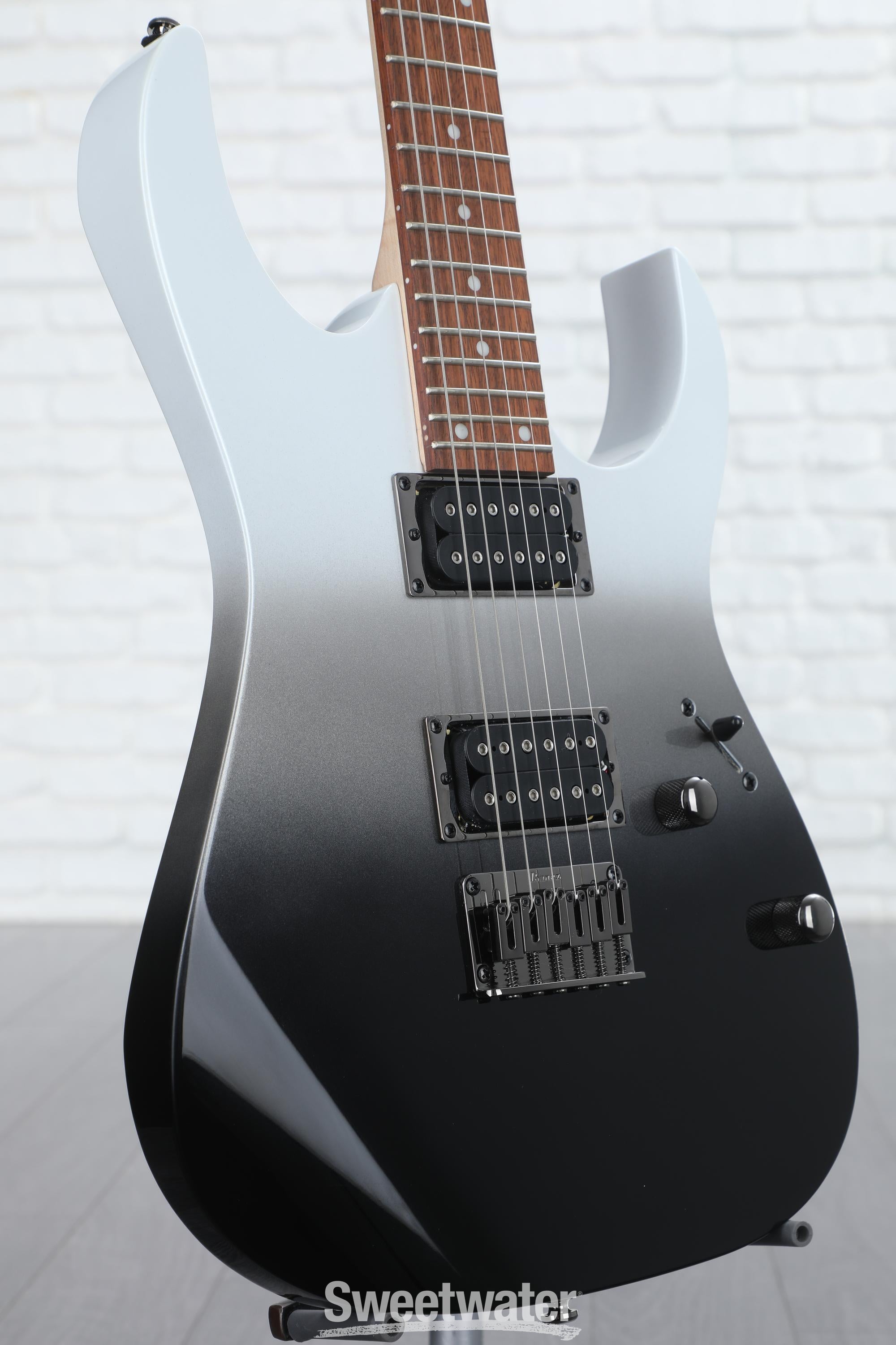 Ibanez RG421 - Pearl Black Fade Metallic