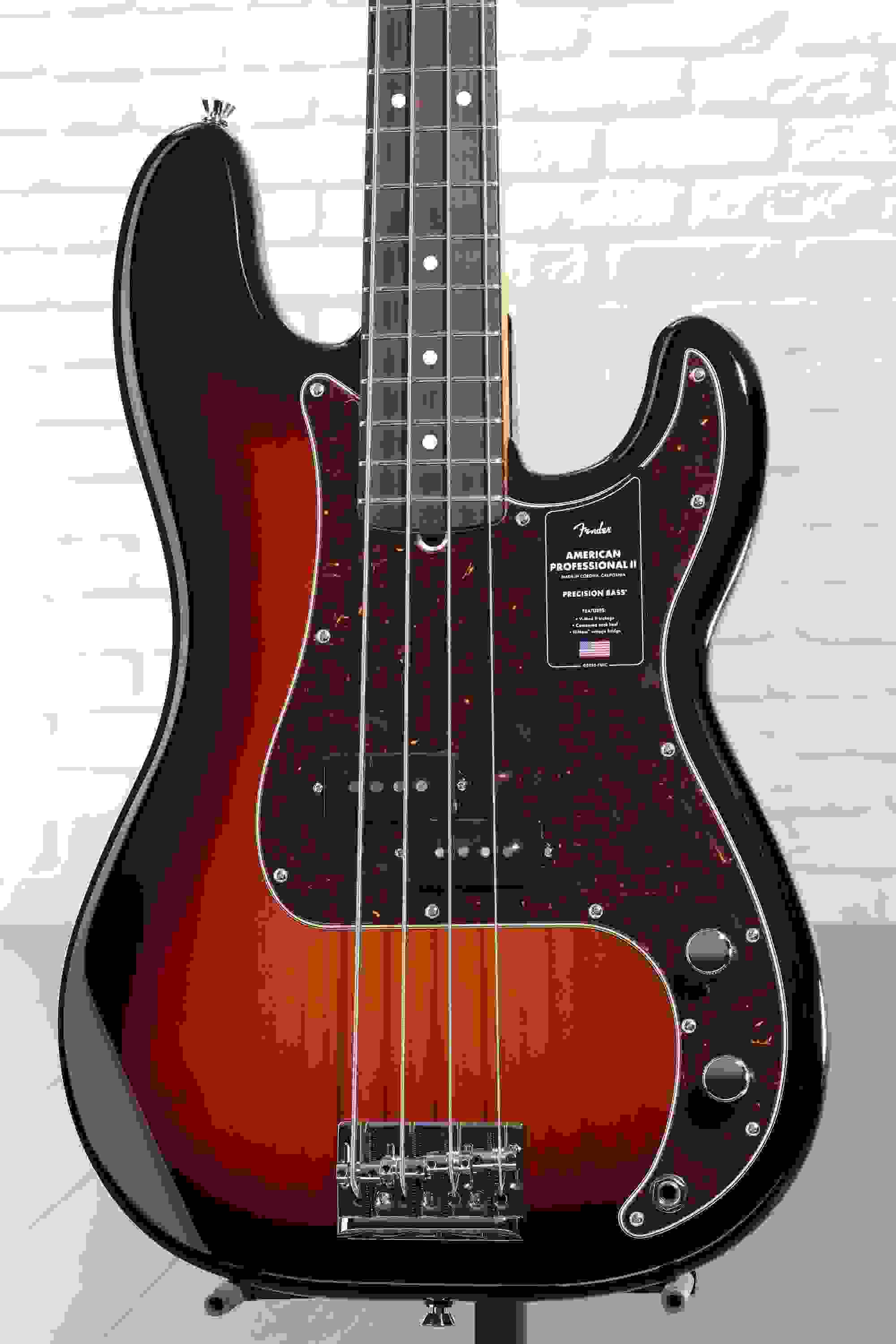 Fender American Professional II Precision Bass Guitar - 3-color Sunburst, Rosewood Fingerboard