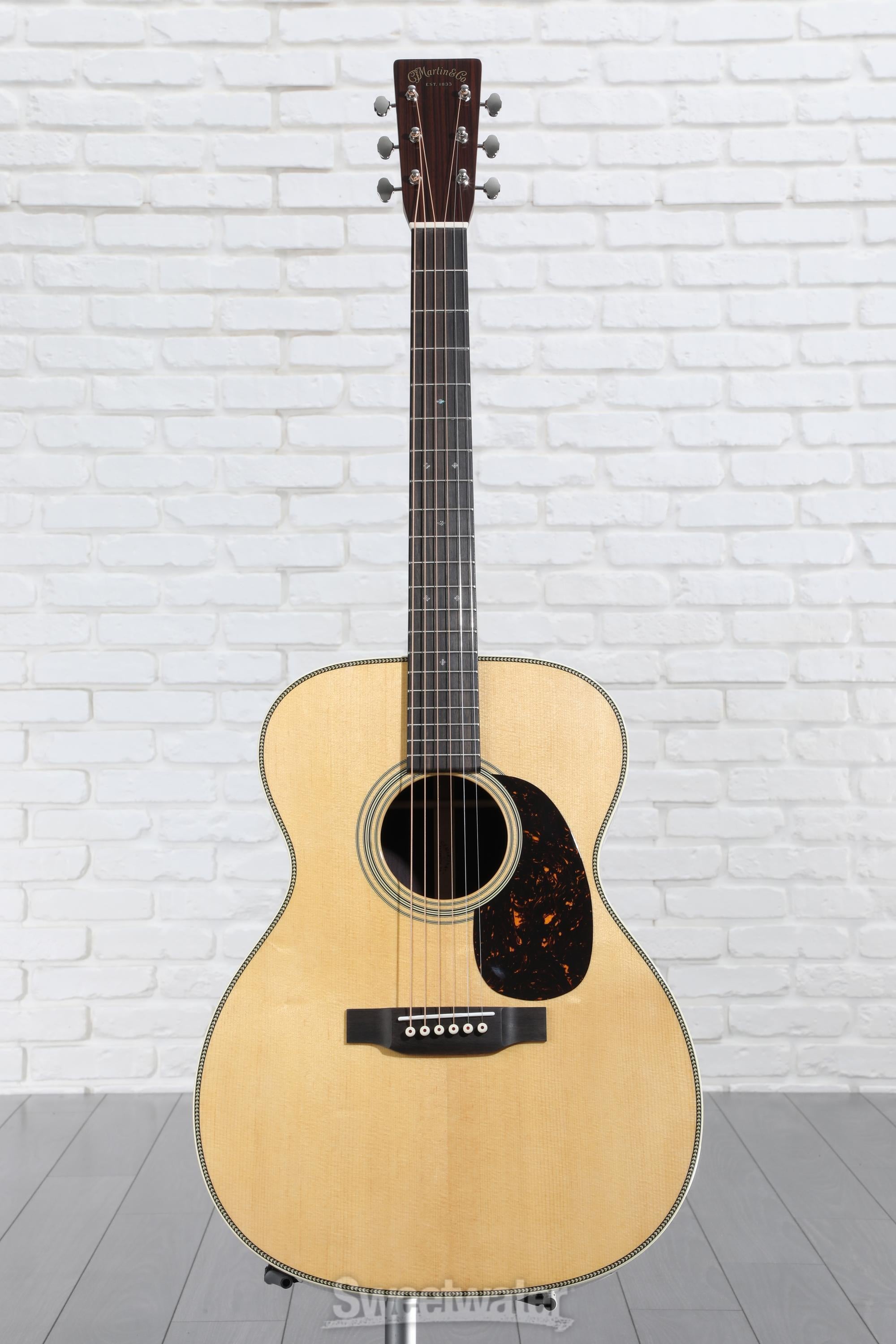 Martin 000-28 Acoustic Guitar - Natural | Sweetwater