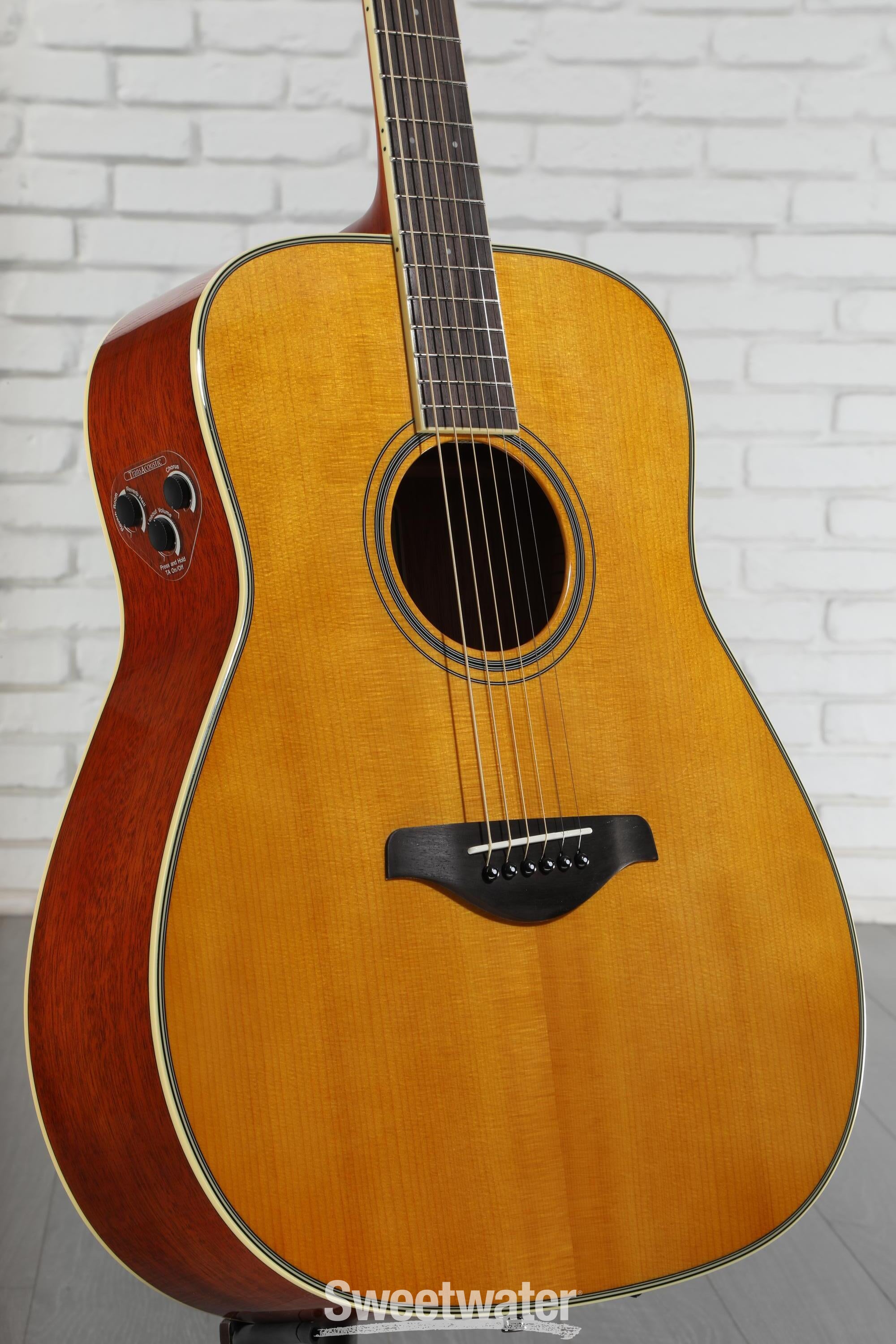 ギター YAMAHA FG-TA VT Yamaha FG-TA TransAcoustic Dreadnought Acoustic-electric