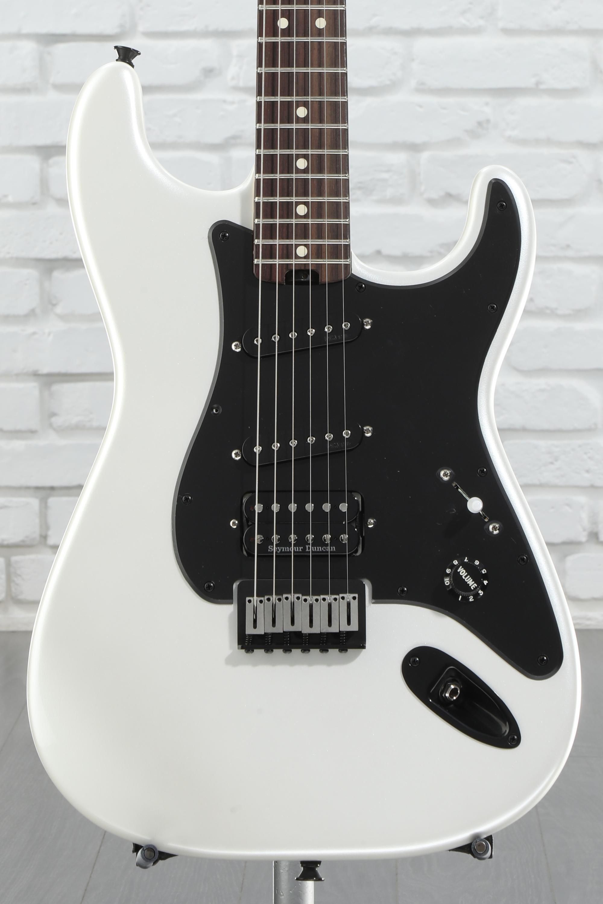 Charvel Jake E Lee Signature Pro-Mod So-Cal Style 1 and