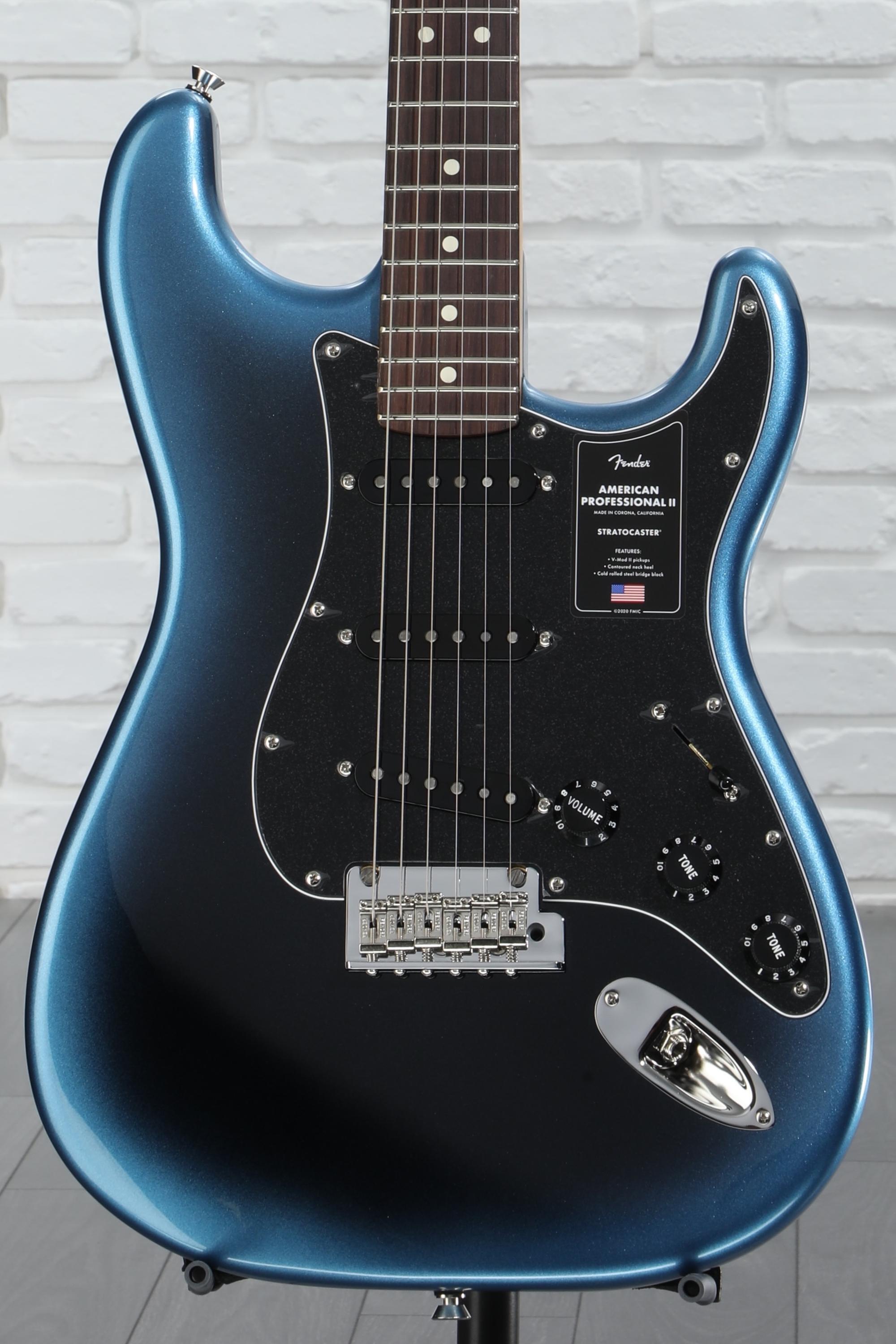 Fender American Professional II Stratocaster - Dark Night with