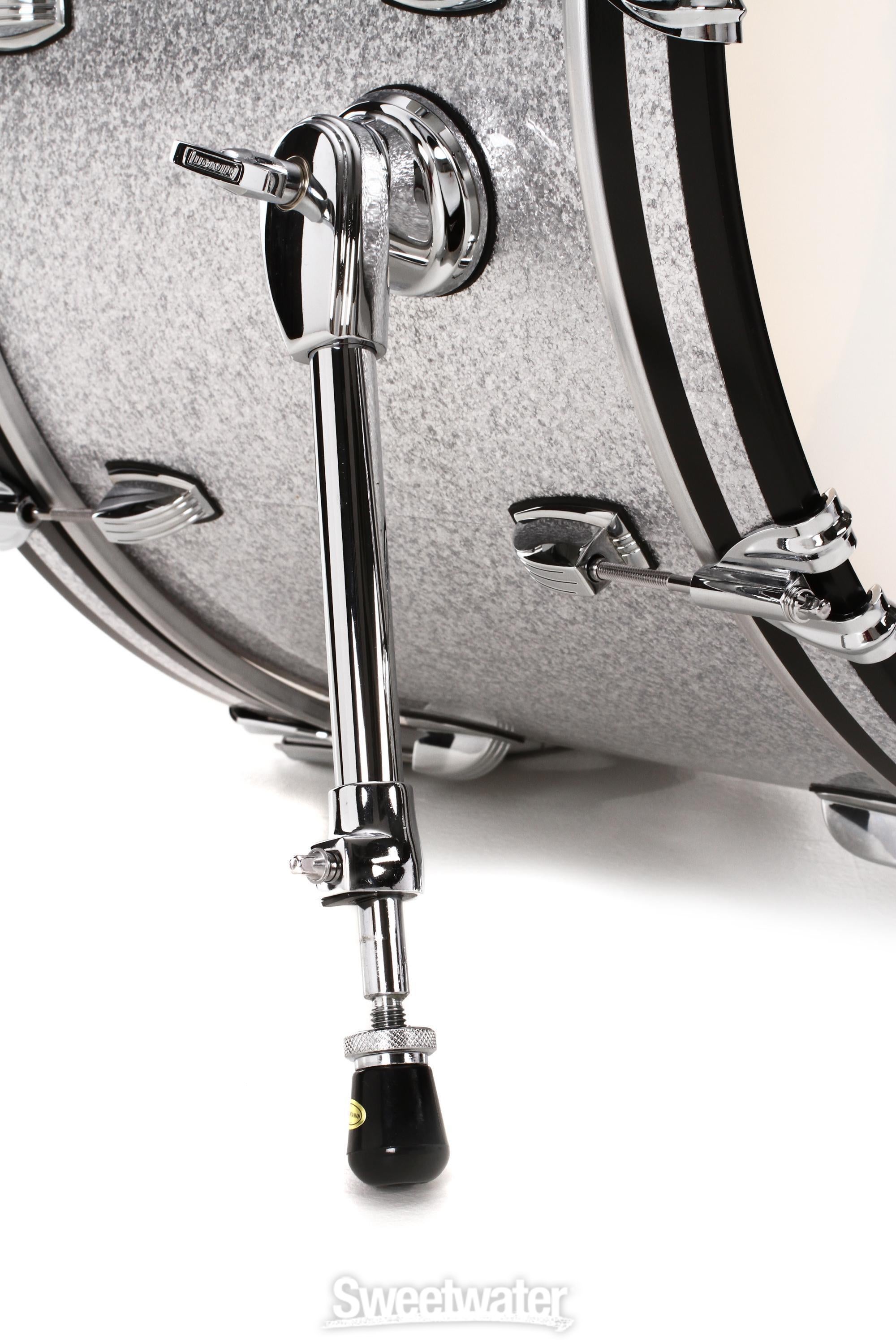 Ludwig Classic Maple Bass Drum - 14 x 22 inch - Silver