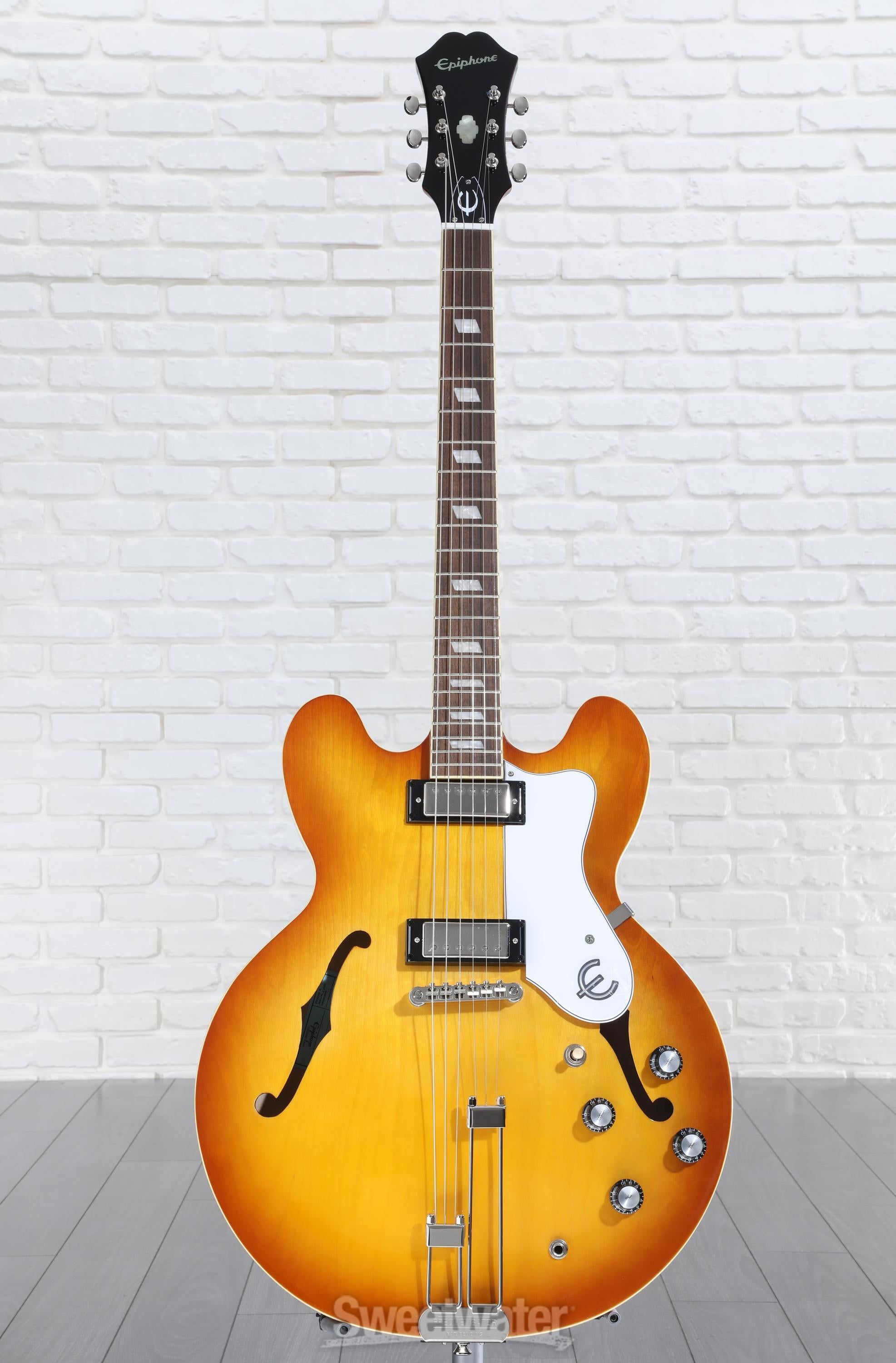 Epiphone Riviera Semi-hollowbody Electric Guitar - Royal Tan