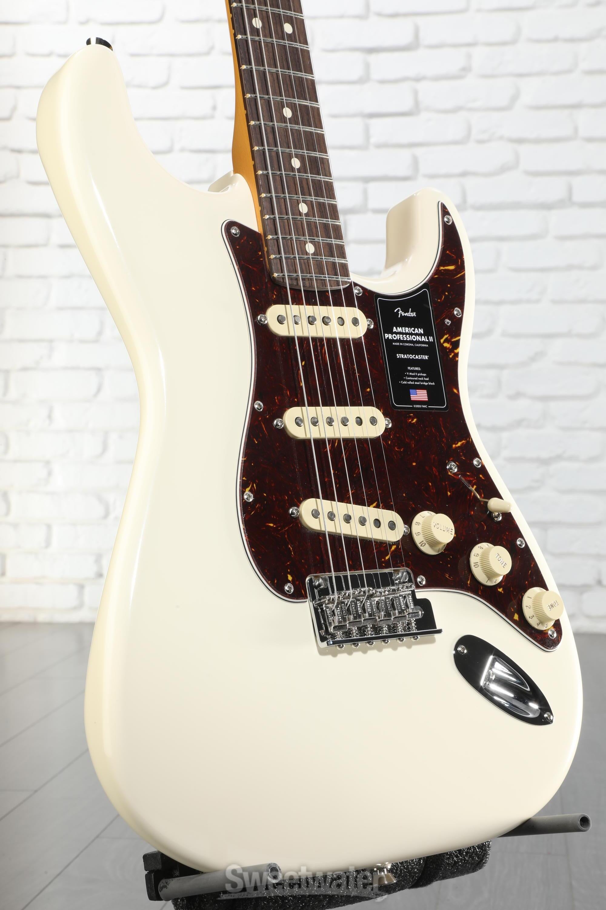Fender American Professional II Stratocaster - Olympic White with