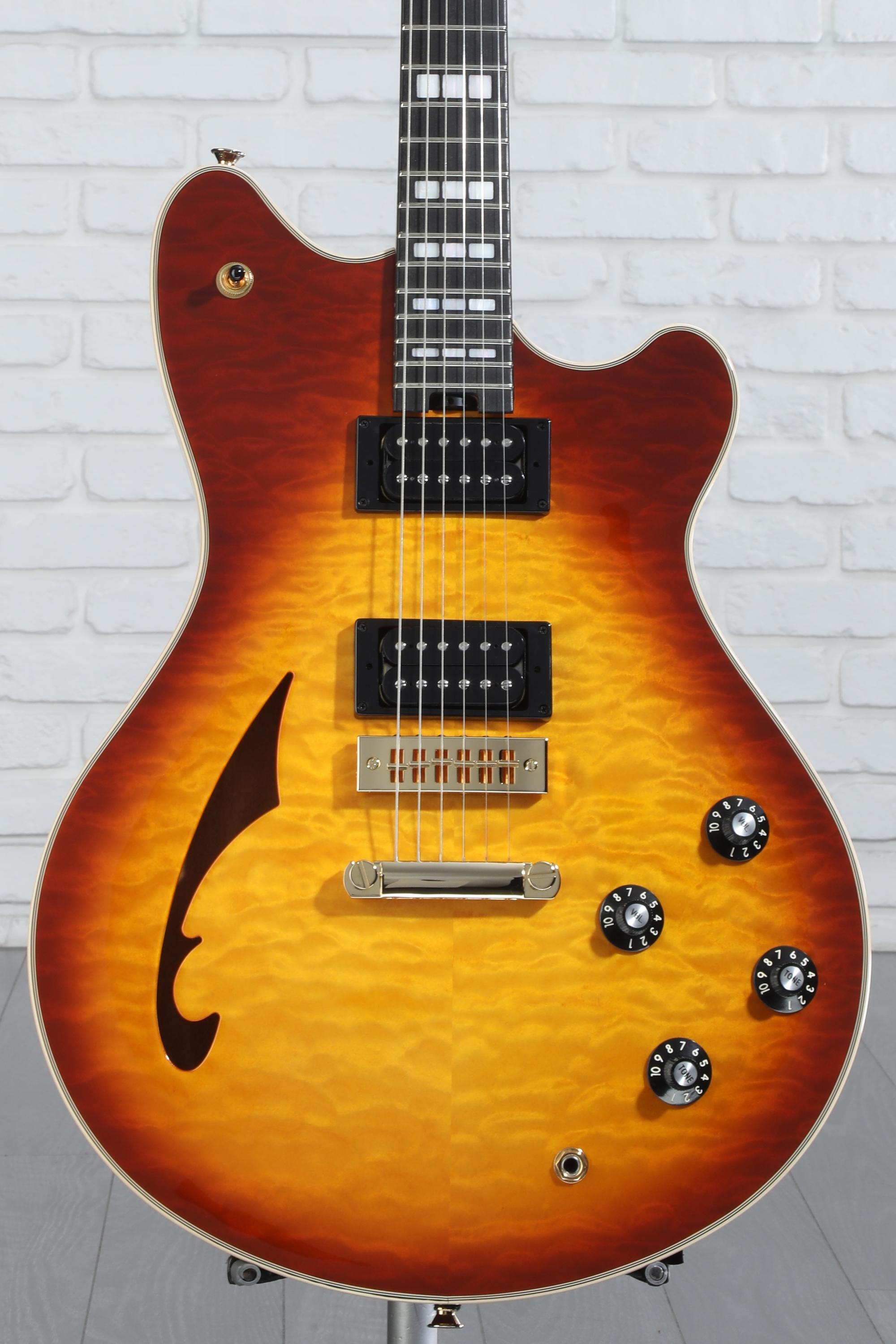 EVH SA-126 Special Quilted Maple Electric Guitar - Tobacco Burst
