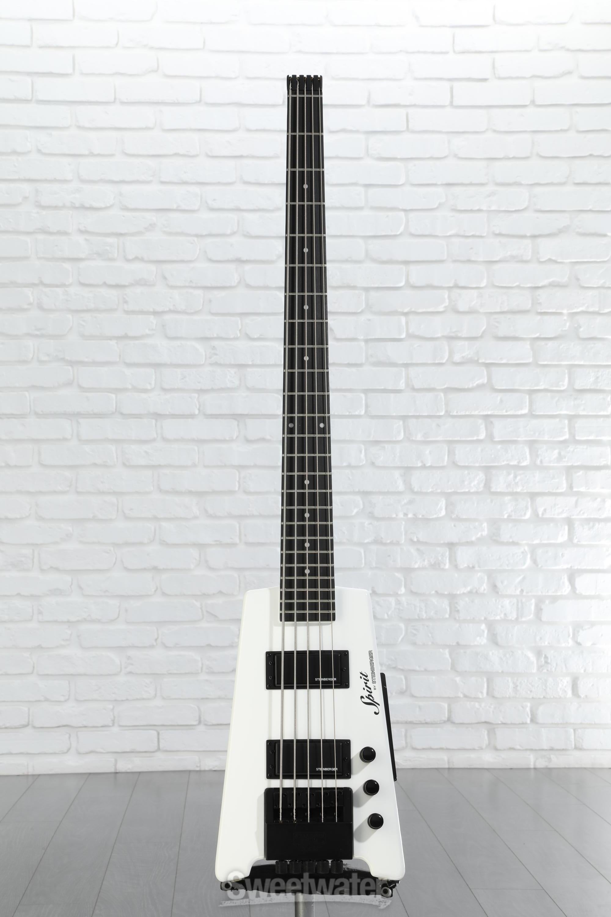 Steinberger Spirit XT-25 5-string Bass Guitar - White Steinberger Spirit XT-25 5-string Bass Guitar - White