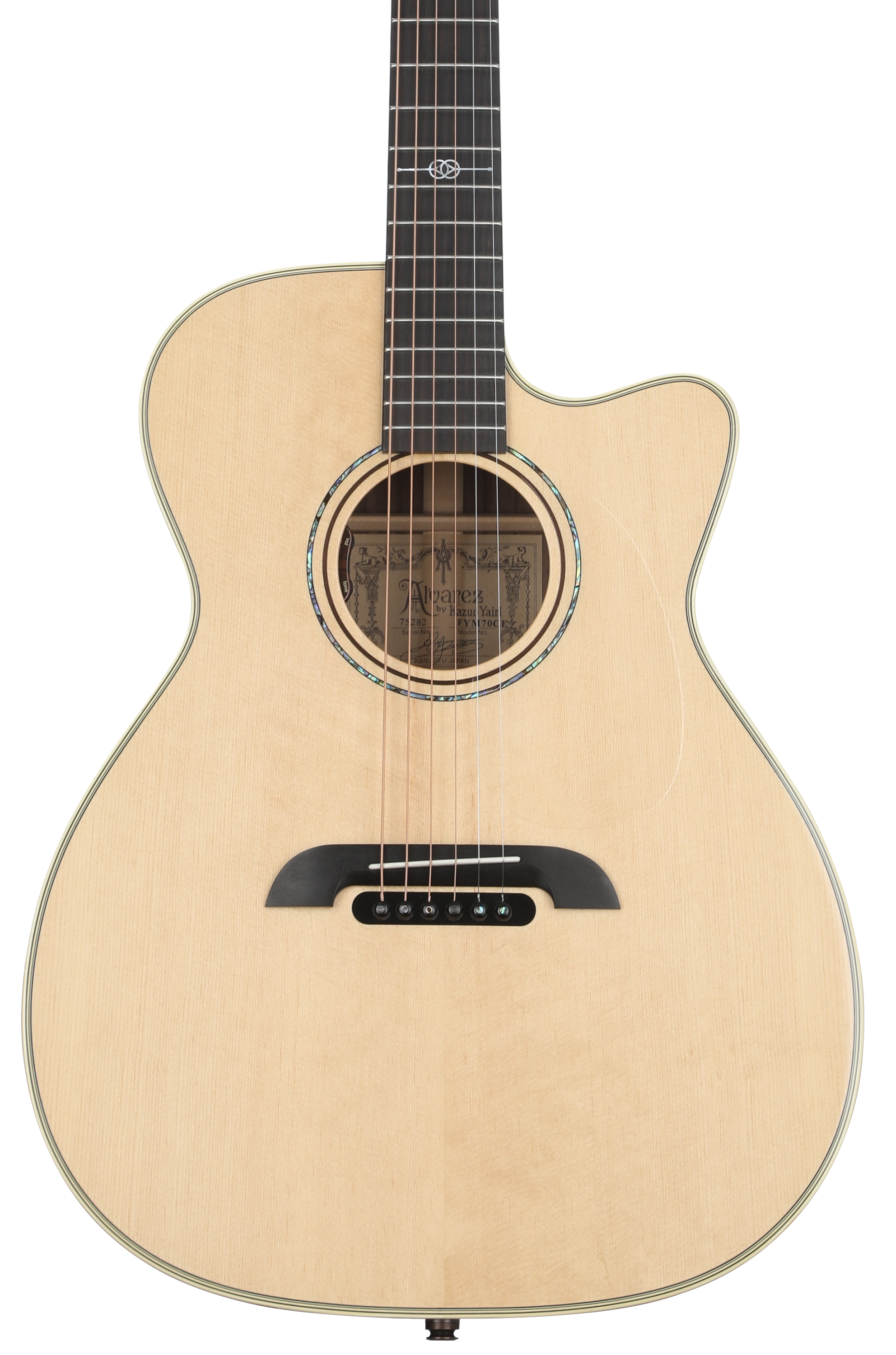 Alvarez FYM70CE Yairi Masterworks Series Folk/OM Acoustic-electric Guitar -  Natural