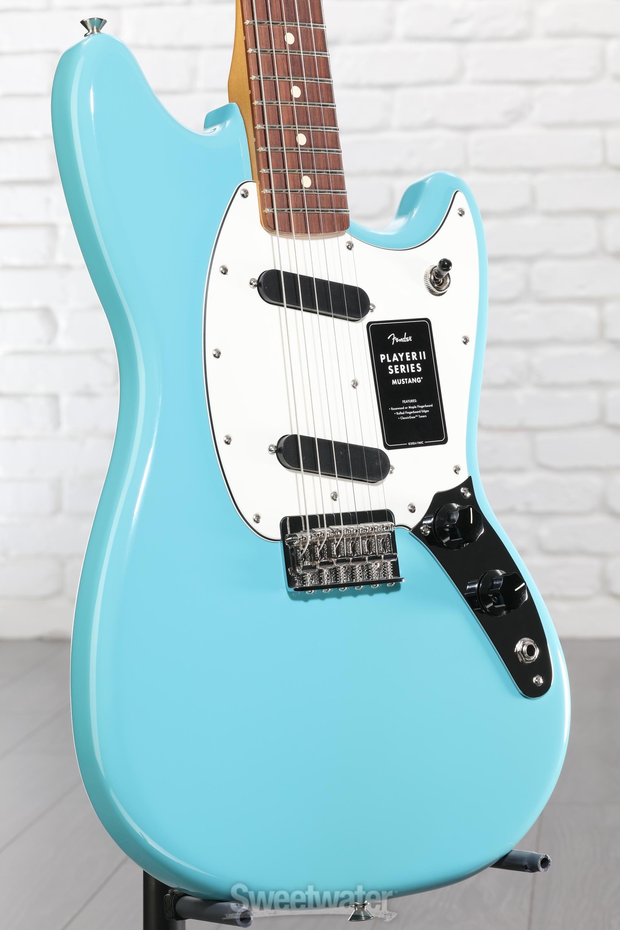 Fender Player II Mustang - Aquatone Blue with Rosewood Fingerboard