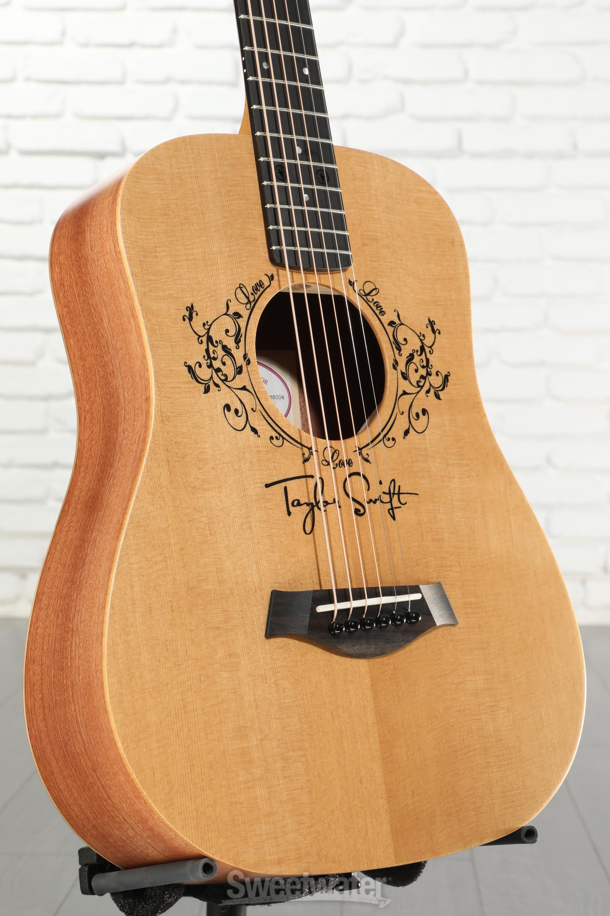 ギター Taylor Swift Signature Model Baby-e Taylor Swift Baby Taylor (TSBTe) Layered Sapele Acoustic-Electric