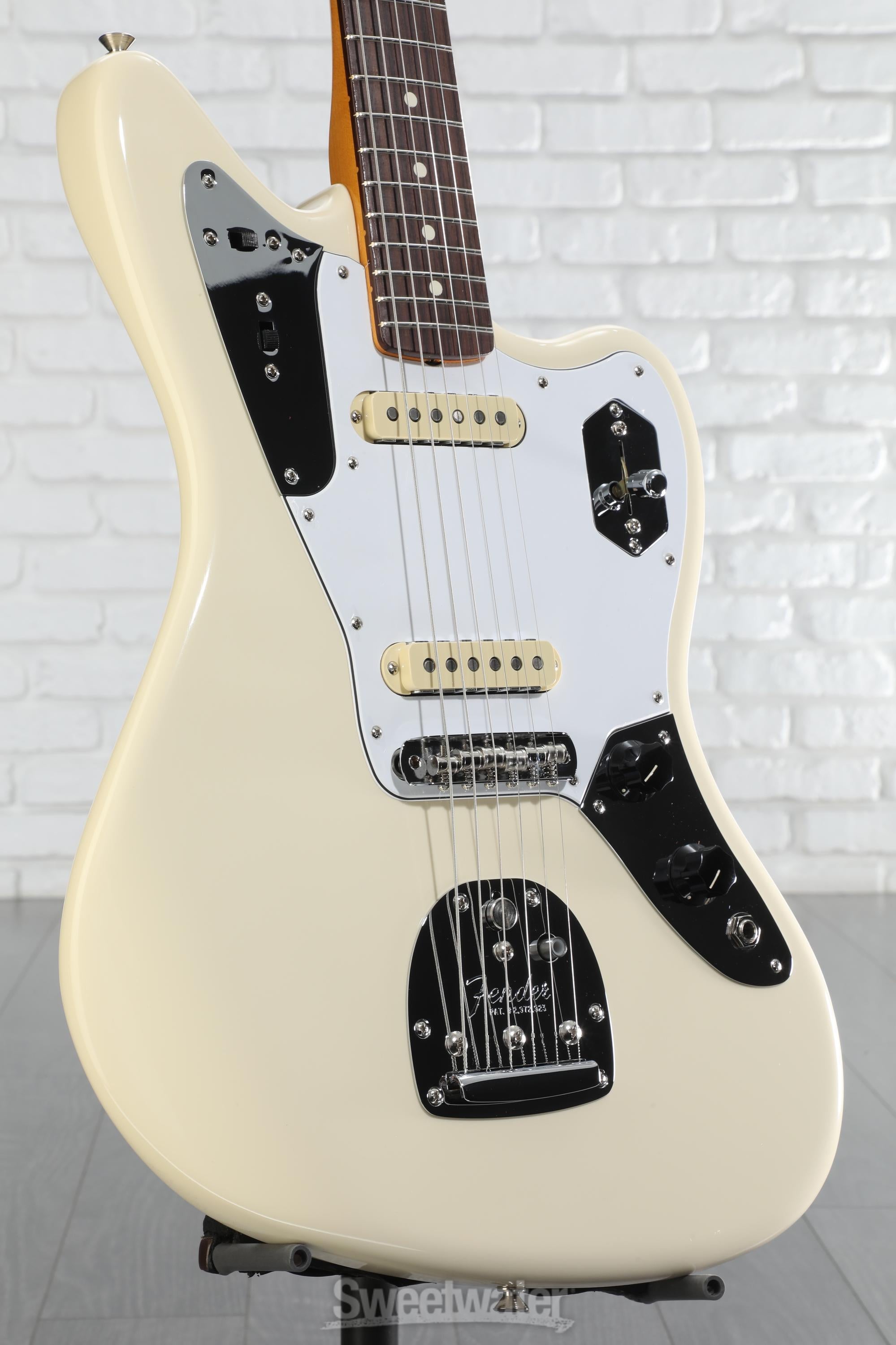 Fender【Johnny Marr】Jaguar Olympic White Amazon.com: Fender Johnny Marr Jaguar - Olympic White Bundle