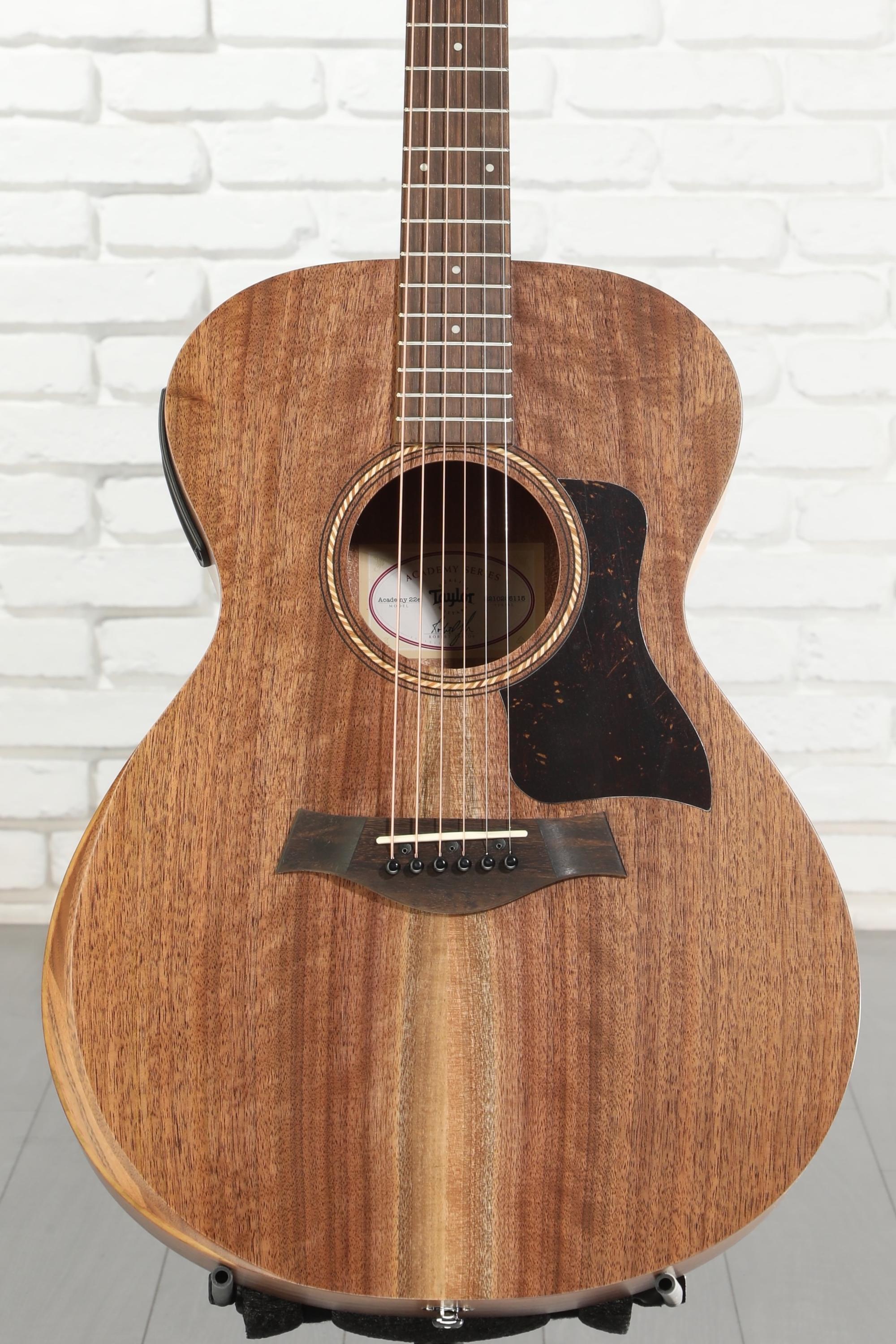 Taylor Academy 22e Acoustic-electric Guitar - Natural | Sweetwater