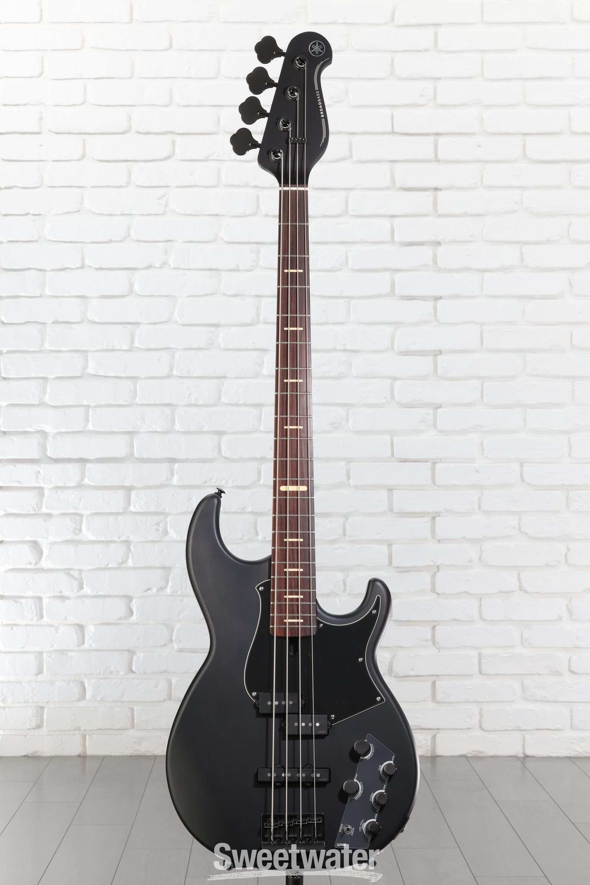 Yamaha BB734A 4-string Bass Guitar - Translucent Matte Black