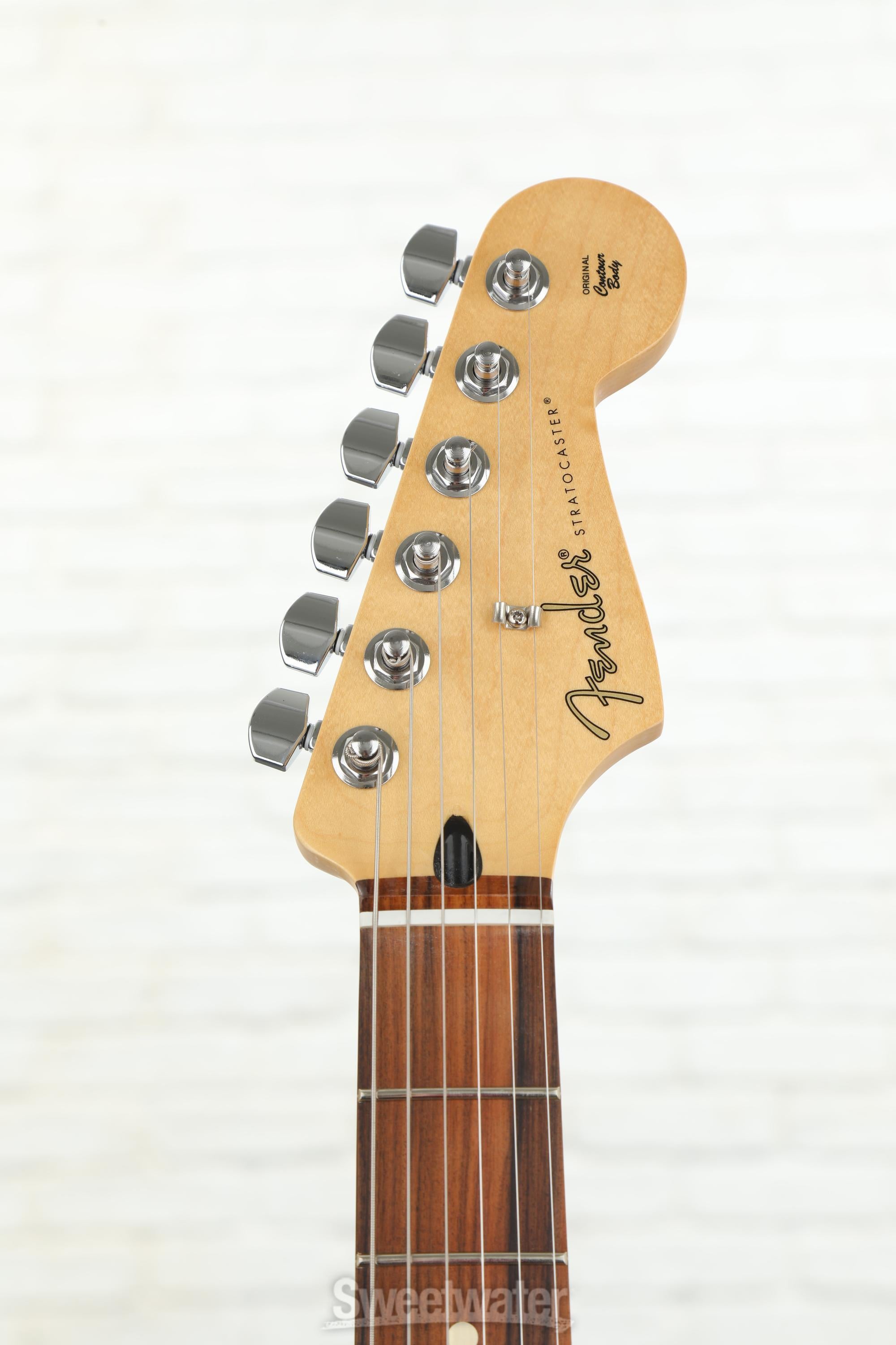 Fender Player Stratocaster HSH - Buttercream with Pau Ferro