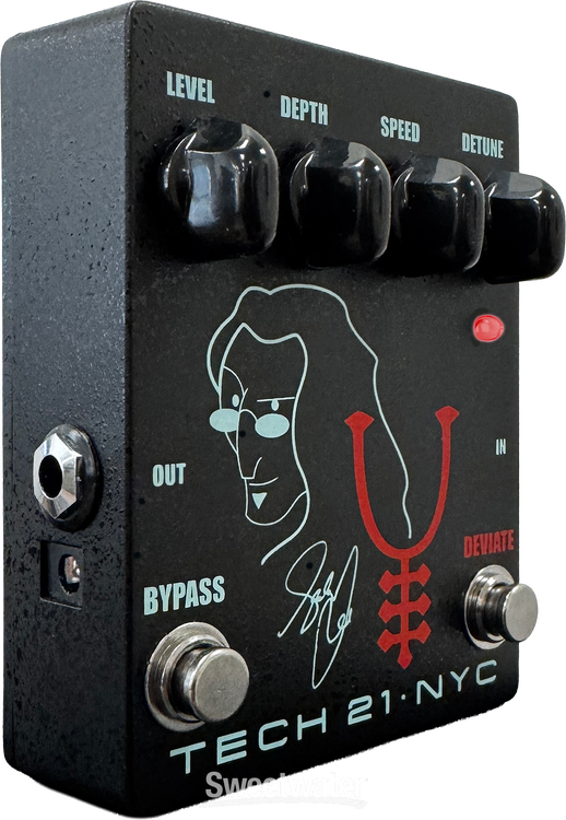 Tech 21 Geddy Lee Amalgamation Signature Chorus Pedal | Sweetwater