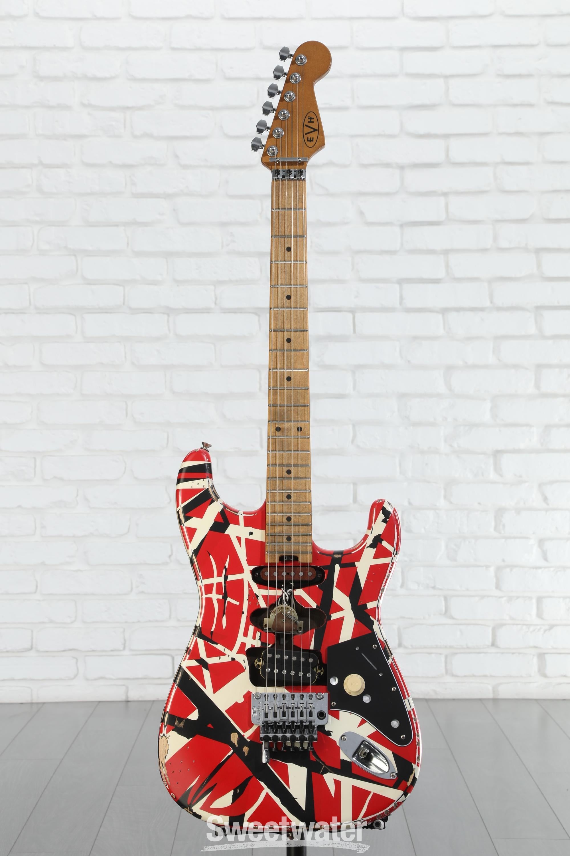 EVH Striped Series Frankenstein Relic - Red/Black/White