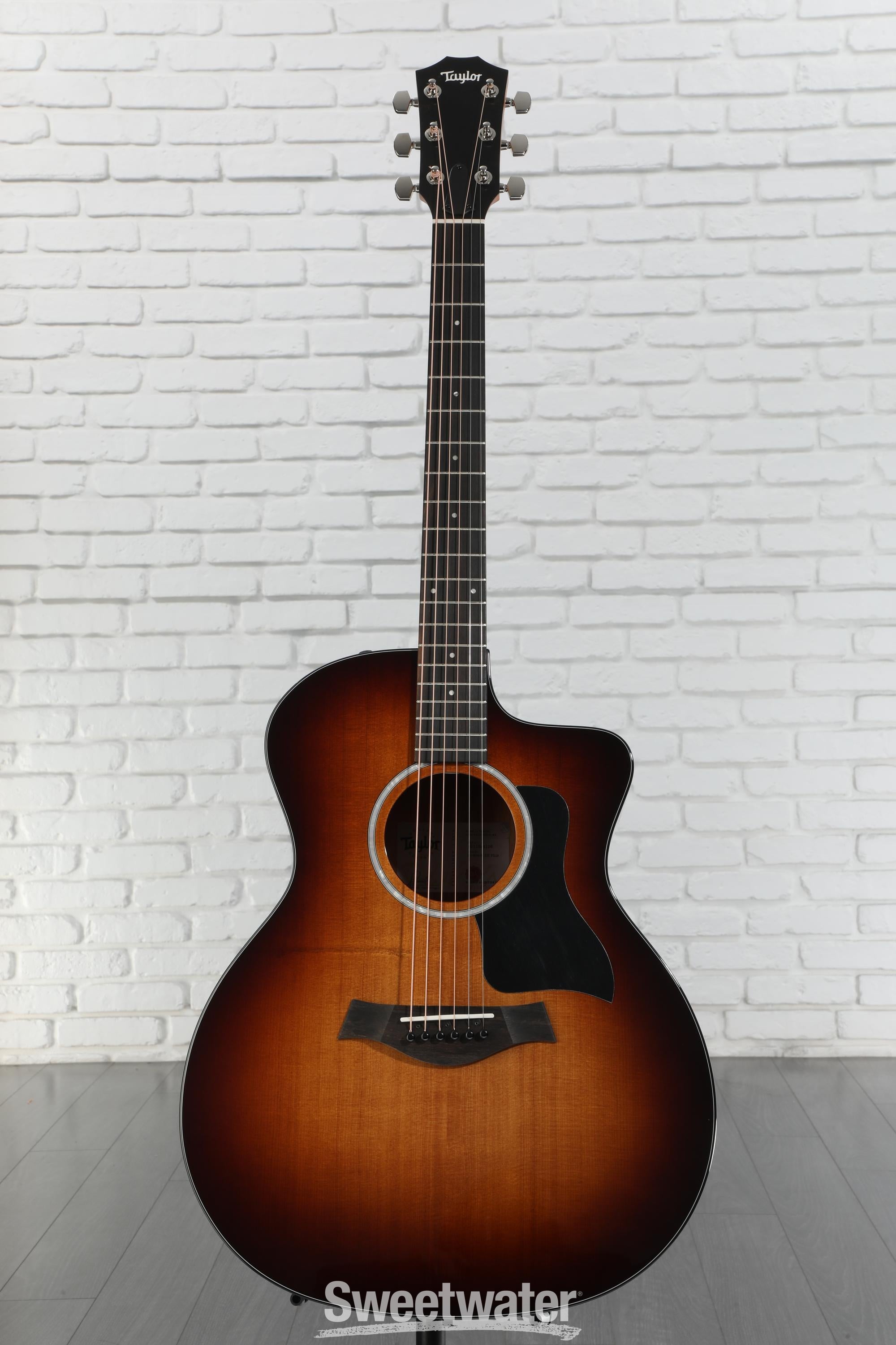 Taylor アコースティックギター 214 純正ケース付き Taylor アコースティックギター 214 純正ケース付き ギター