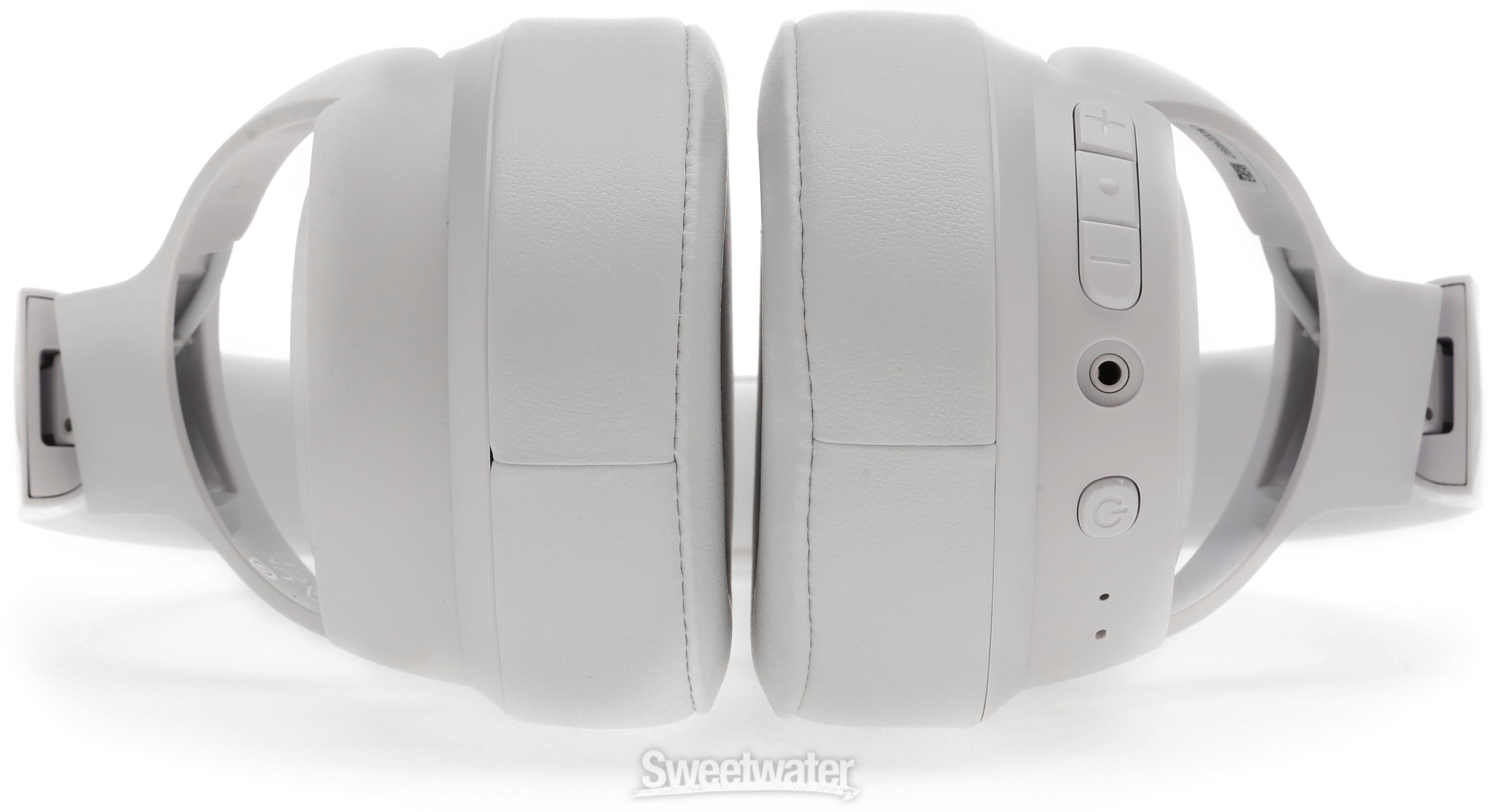 JBL Tune 720BT Over-ear Wireless Headphones - White | Sweetwater