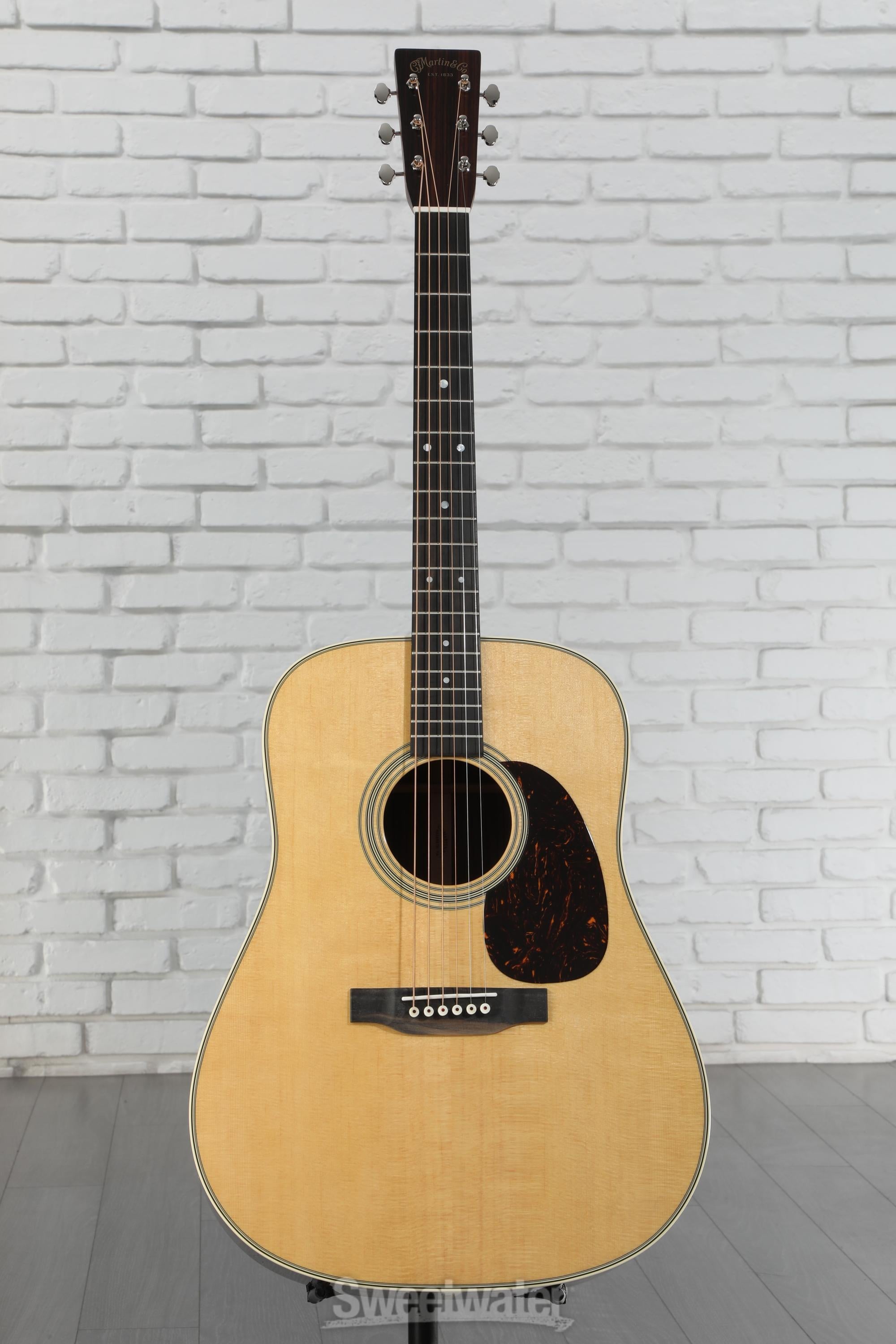ギター Martin D-28 Standard Martin D-28 Standard Series Dreadnought Acoustic Guitar