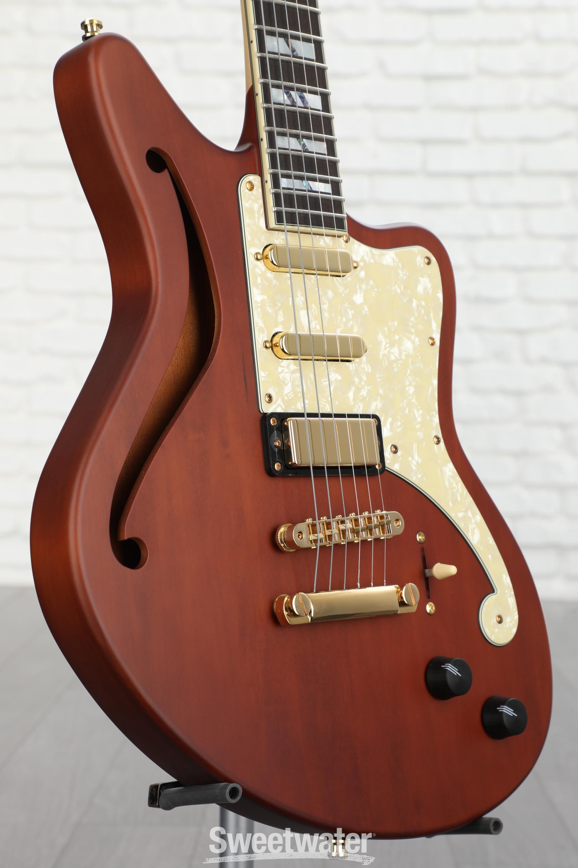 D'Angelico Deluxe Bedford SH Limited Edition Semi-hollow Electric
