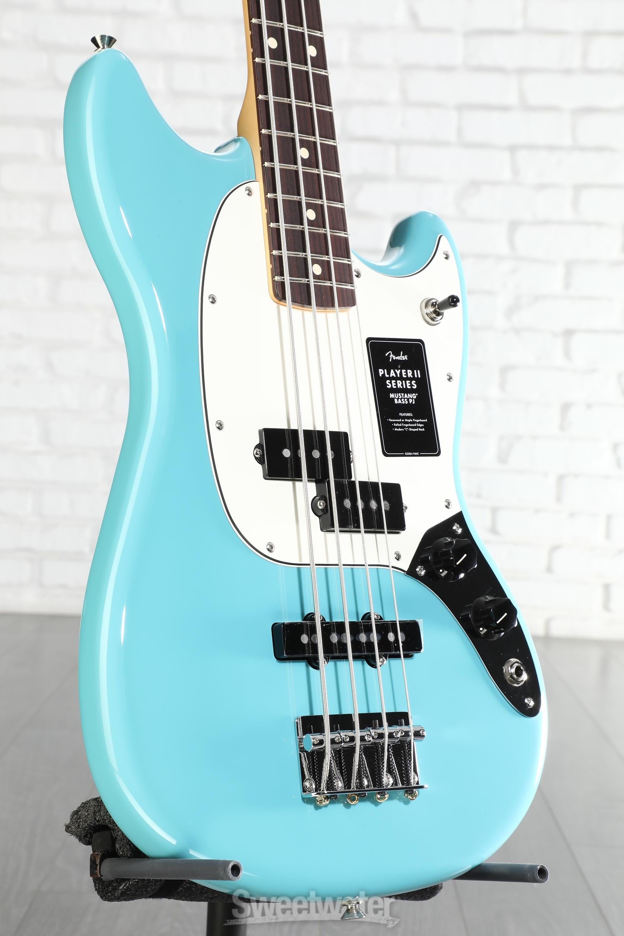 Fender Player II Mustang Bass PJ - Aquatone Blue with Rosewood